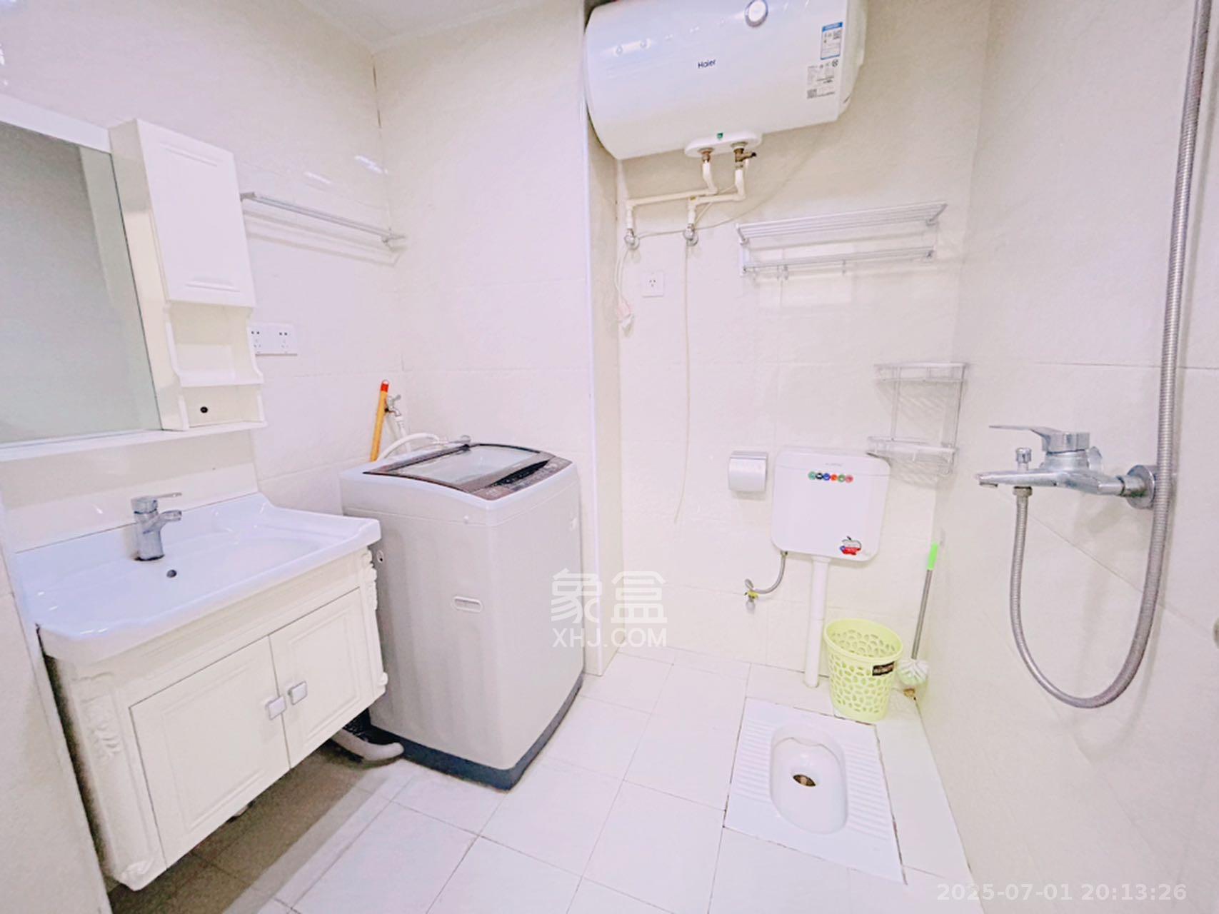 乐尚城 1室1厅1卫 1500.0元/月 乐尚城 1室1厅1卫 1500.0元/月室内图