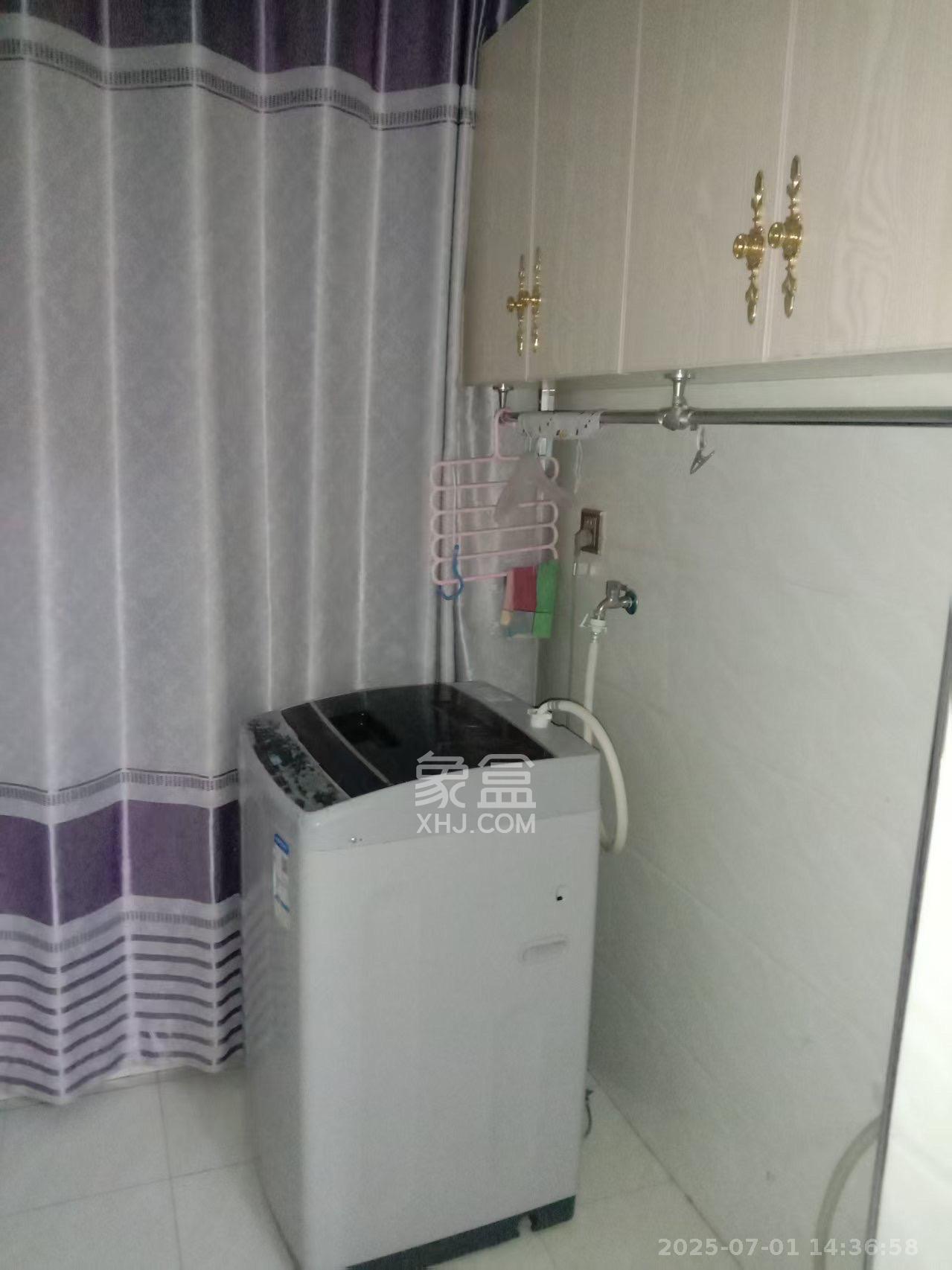 先锋新宇  2室1厅1卫   1700.00元/月室内图