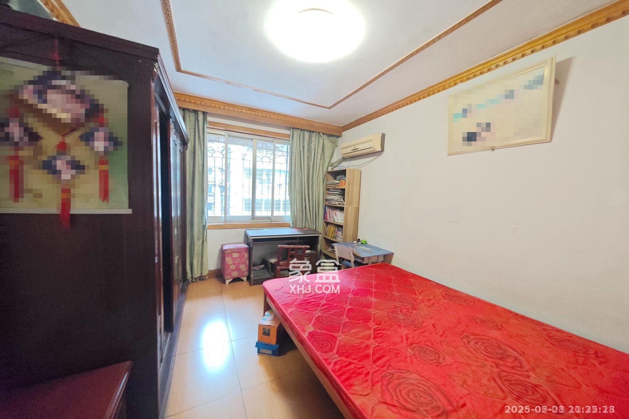 中意花苑  2室2厅1卫   1700.00元/月室内图