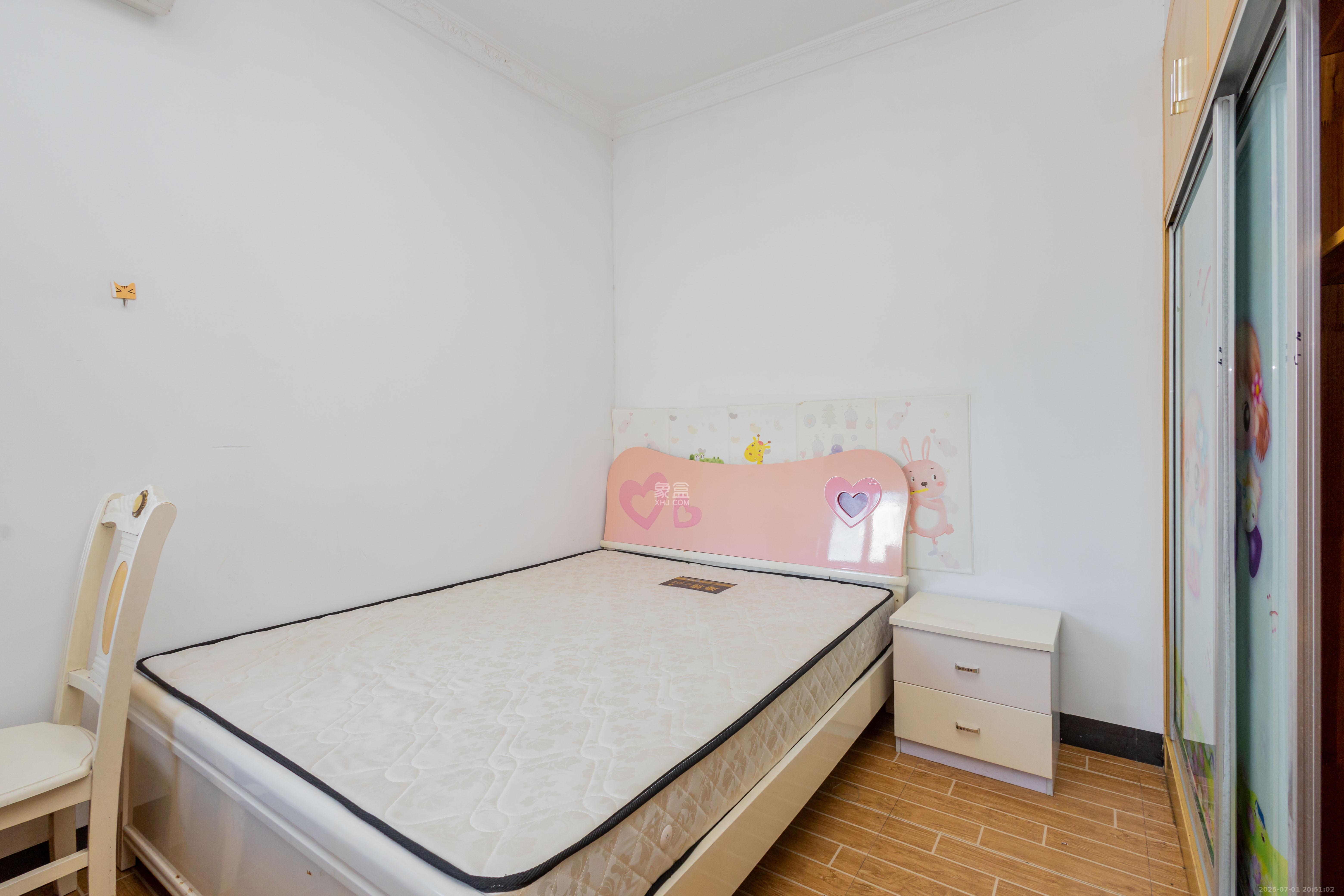 爵士湘 2室2厅1卫 42.0万 爵士湘 2室2厅1卫 42.0万卧室