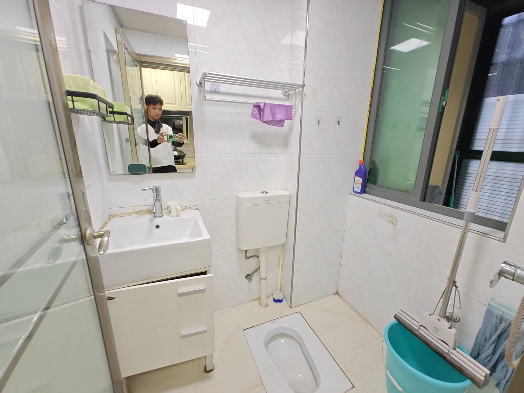 西子莲花 1室1厅1卫 1600.00元/月 西子莲花 1室1厅1卫 1600.00元/月室内图