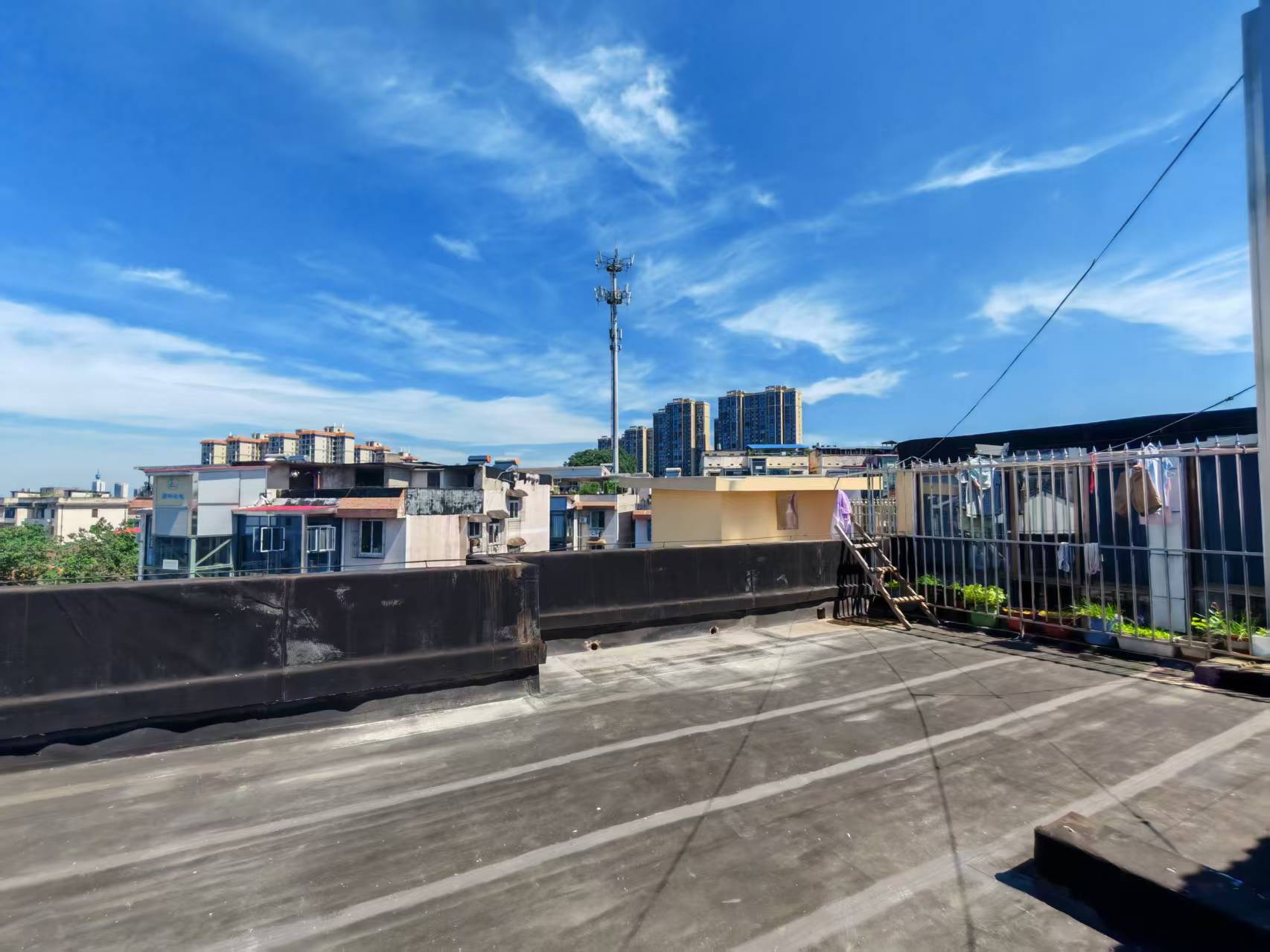 格林花园  4室2厅2卫    1680.0元/月 格林花园  4室2厅2卫    1680.0元/月室内图