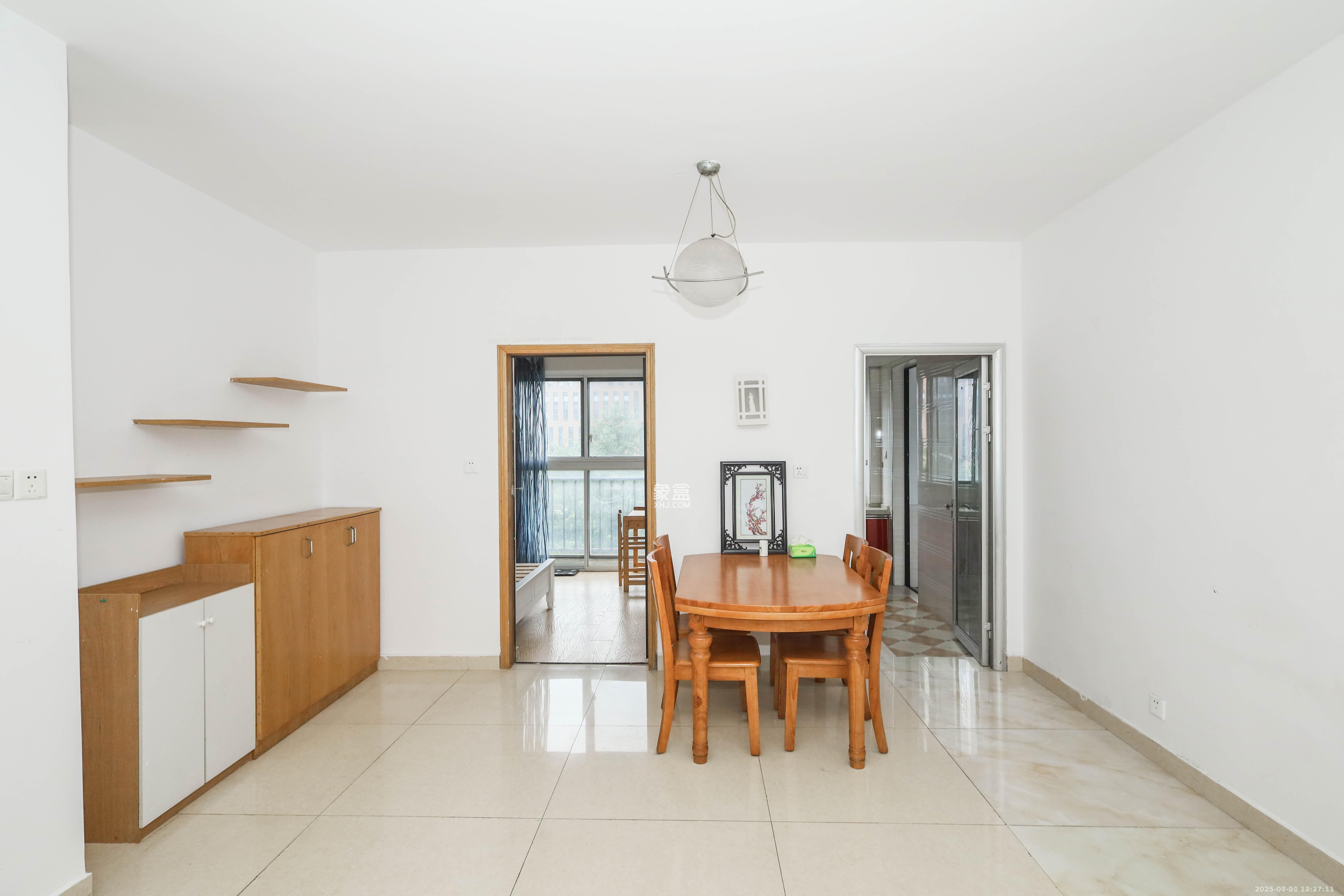 保利麓谷林语E区 3室2厅1卫 2300.0元/月 保利麓谷林语E区 3室2厅1卫 2300.0元/月室内图