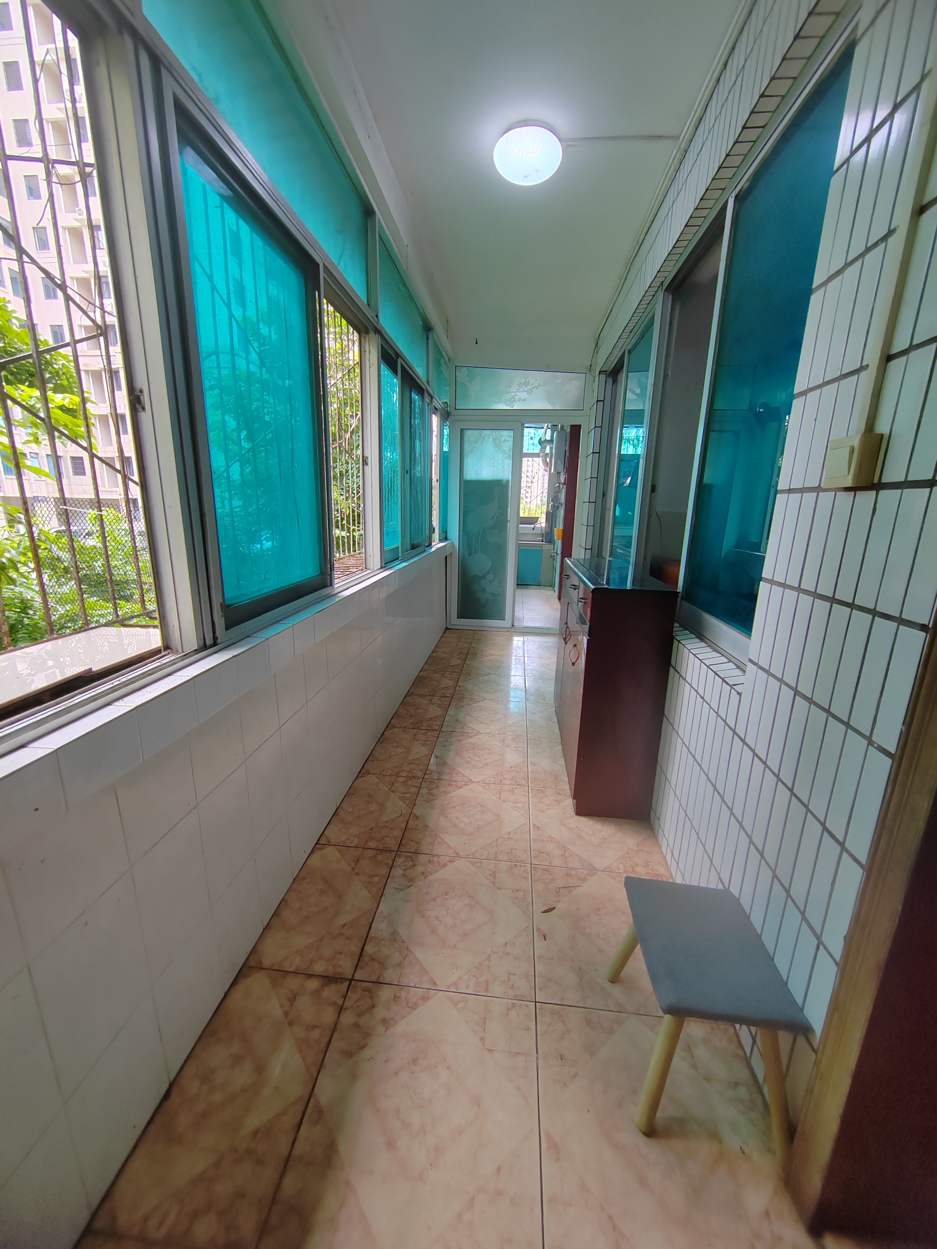 海南省汽车制配厂宿舍(海秀路汽车西站旁) 3室2厅2卫 2200.0元/月 海南省汽车制配厂宿舍(海秀路汽车西站旁) 3室2厅2卫 2200.0元/月室内图