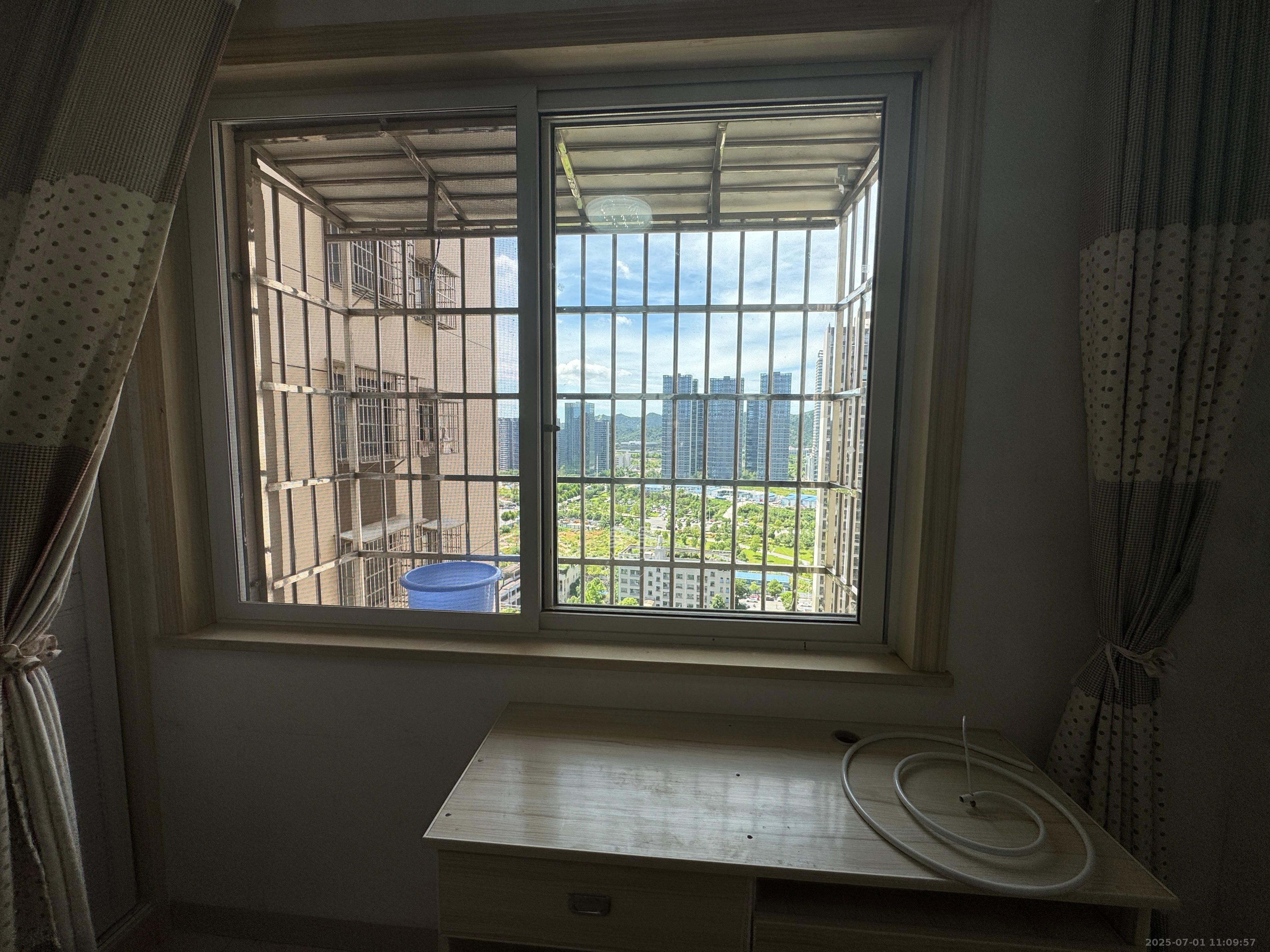 嘉顺苑 1室1厅1卫 1500.0元/月 嘉顺苑 1室1厅1卫 1500.0元/月室内图