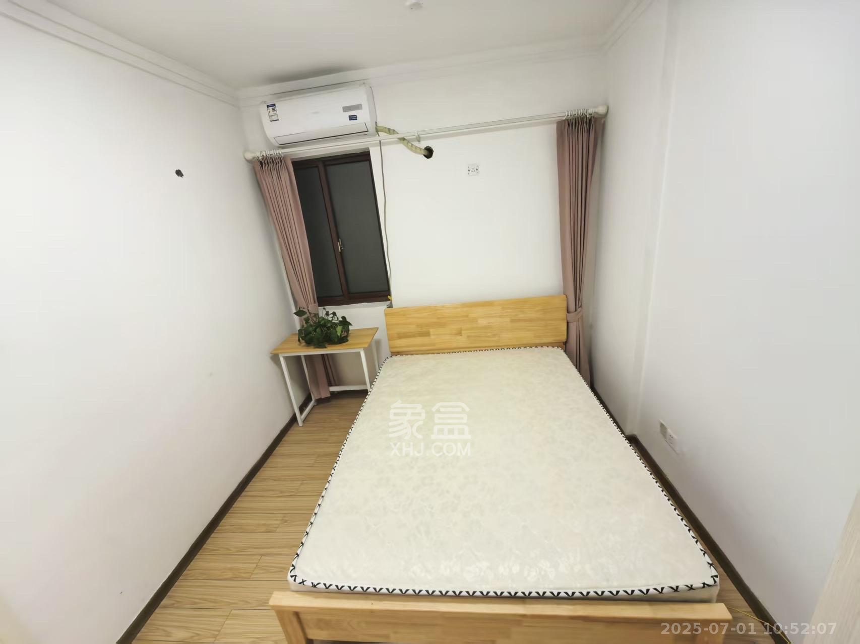 兰卡威国际 1室1厅1卫 2400.00元/月 兰卡威国际 1室1厅1卫 2400.00元/月室内图