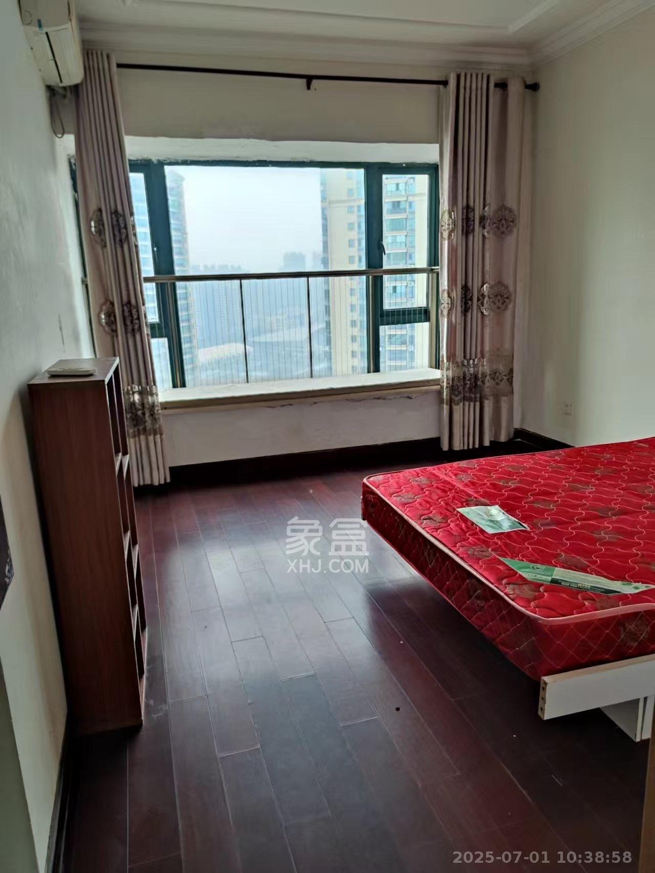 恒大绿洲 3室2厅2卫 2800.0元/月 恒大绿洲 3室2厅2卫 2800.0元/月室内图