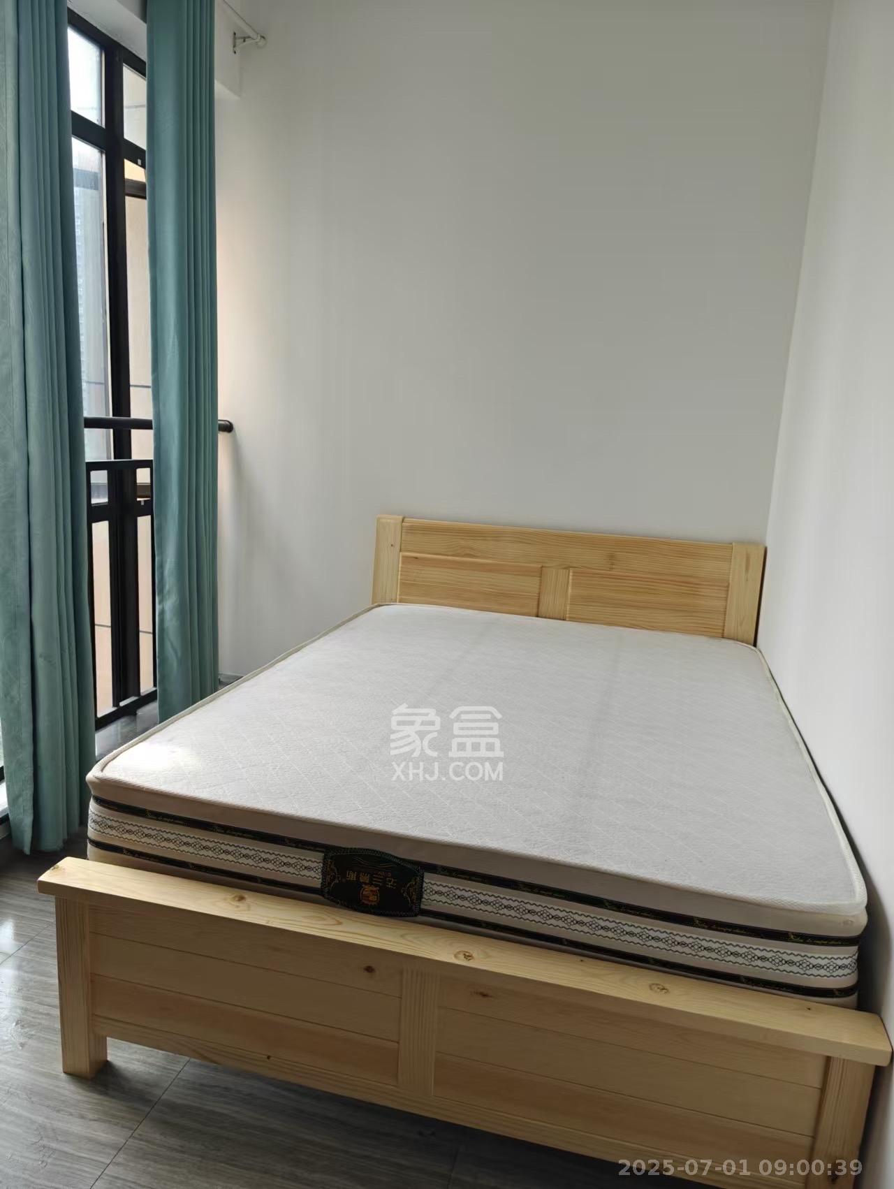 塞纳公馆  1室1厅1卫   1600.00元/月室内图