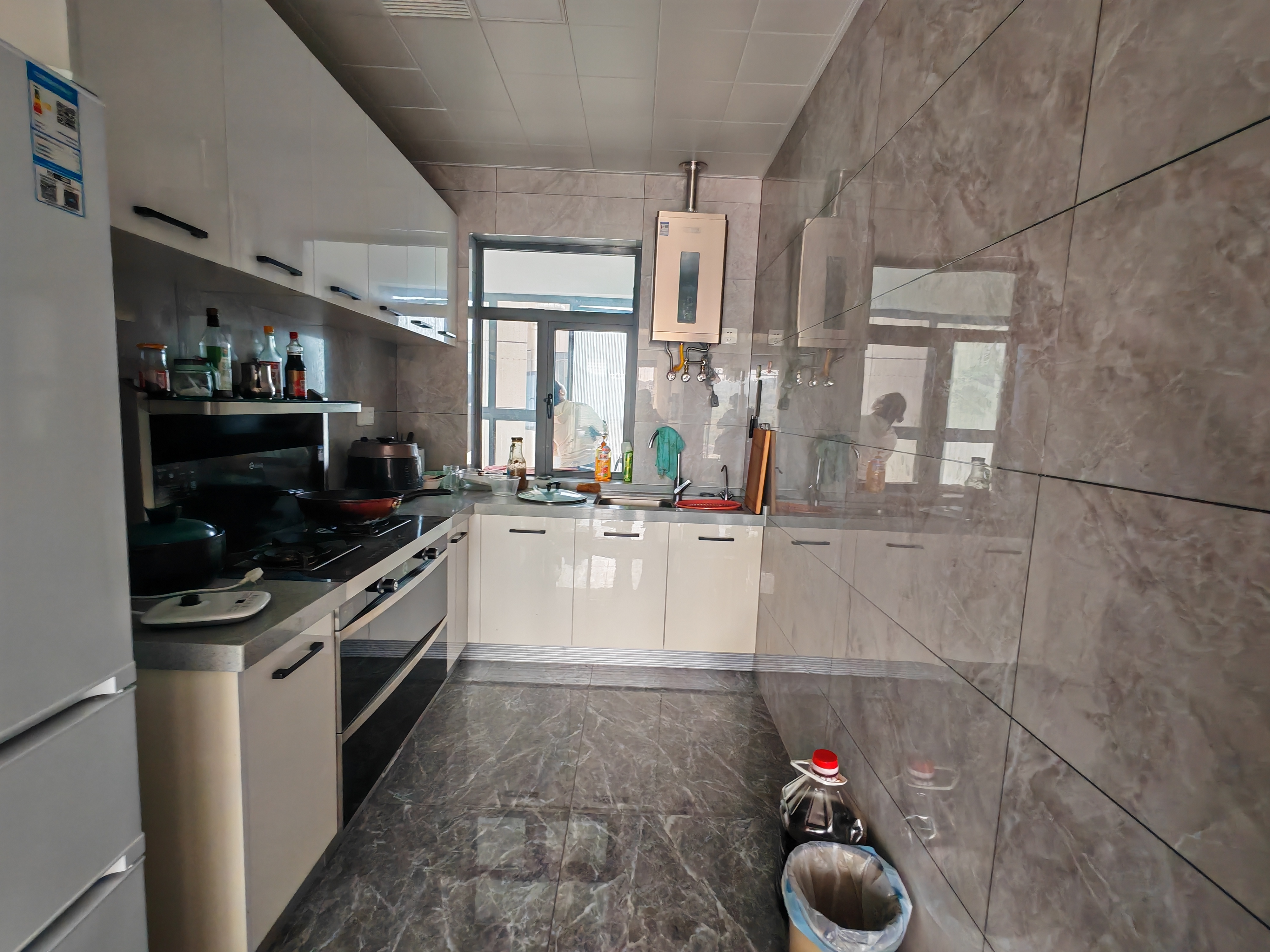 中天鹭鸶湾龙庭二期 3室2厅2卫 2200.0元/月 中天鹭鸶湾龙庭二期 3室2厅2卫 2200.0元/月室内图