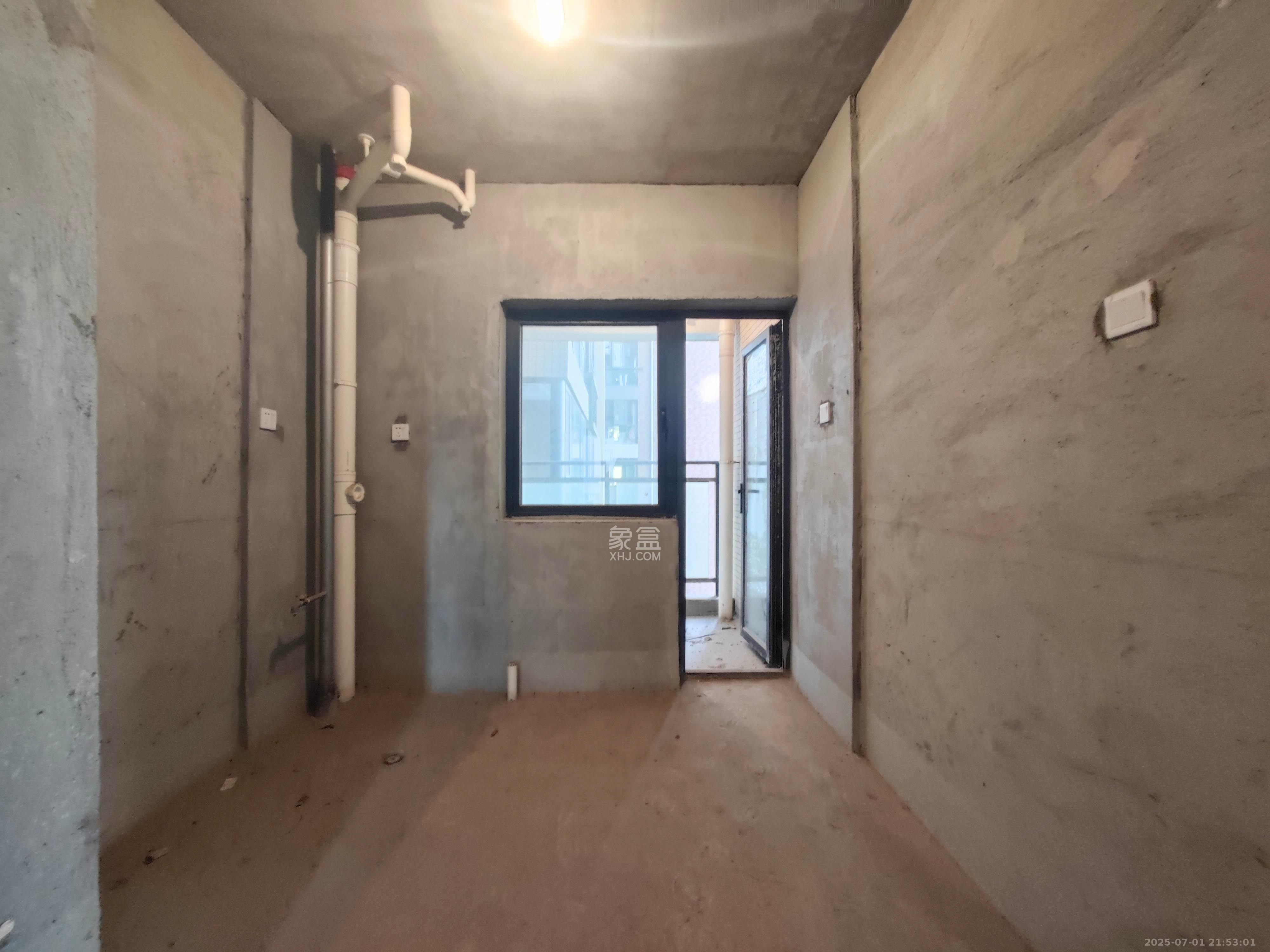 平吉上苑 3室2厅2卫 105.0万 平吉上苑 3室2厅2卫 105.0万其他