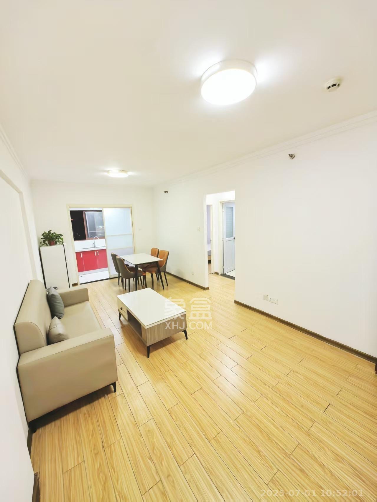 兰卡威国际 1室1厅1卫 2400.00元/月 兰卡威国际 1室1厅1卫 2400.00元/月室内图