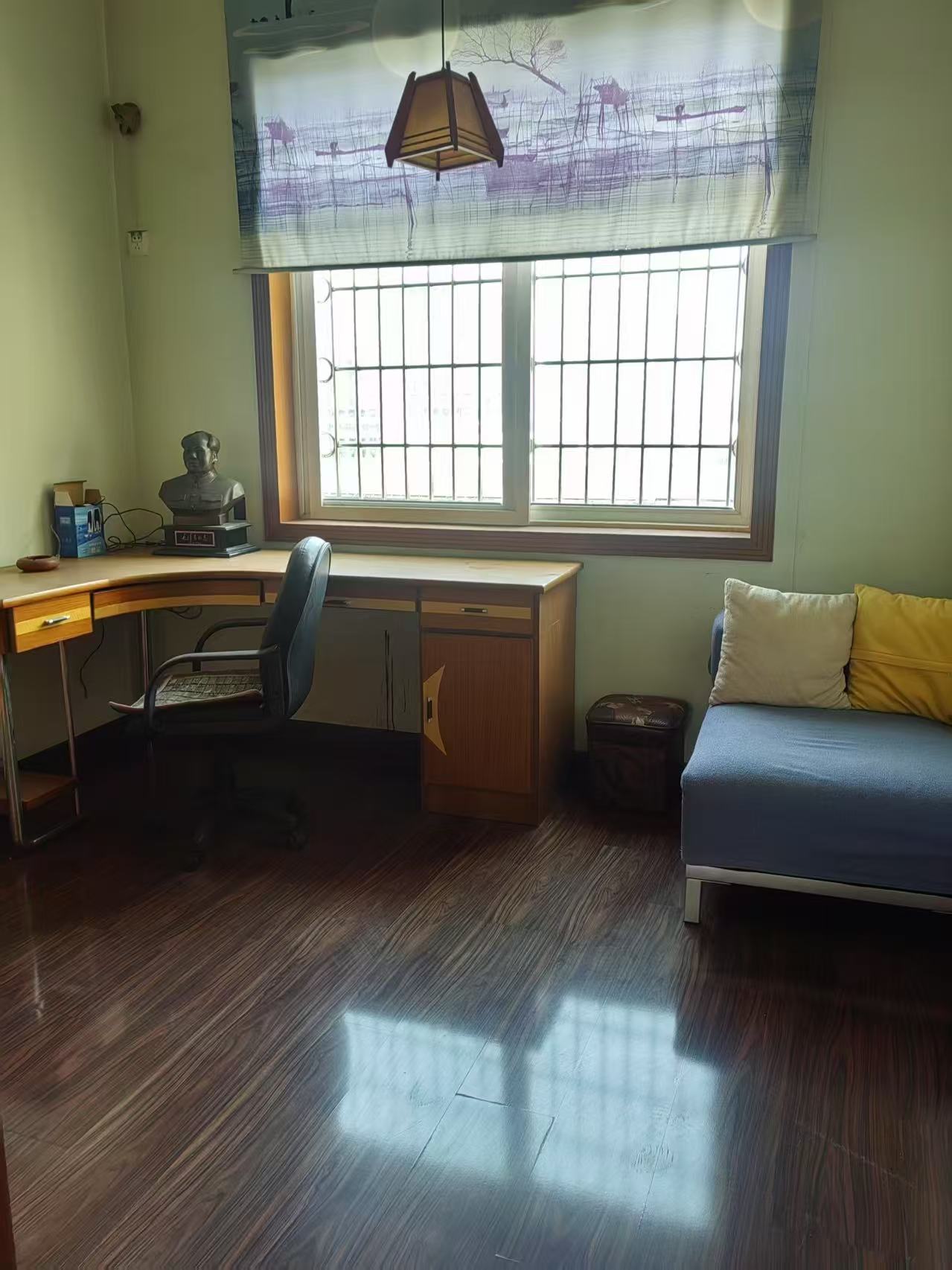 老国土局单位房(白塘路) 3室2厅2卫 69.8万 老国土局单位房(白塘路) 3室2厅2卫 69.8万室内图