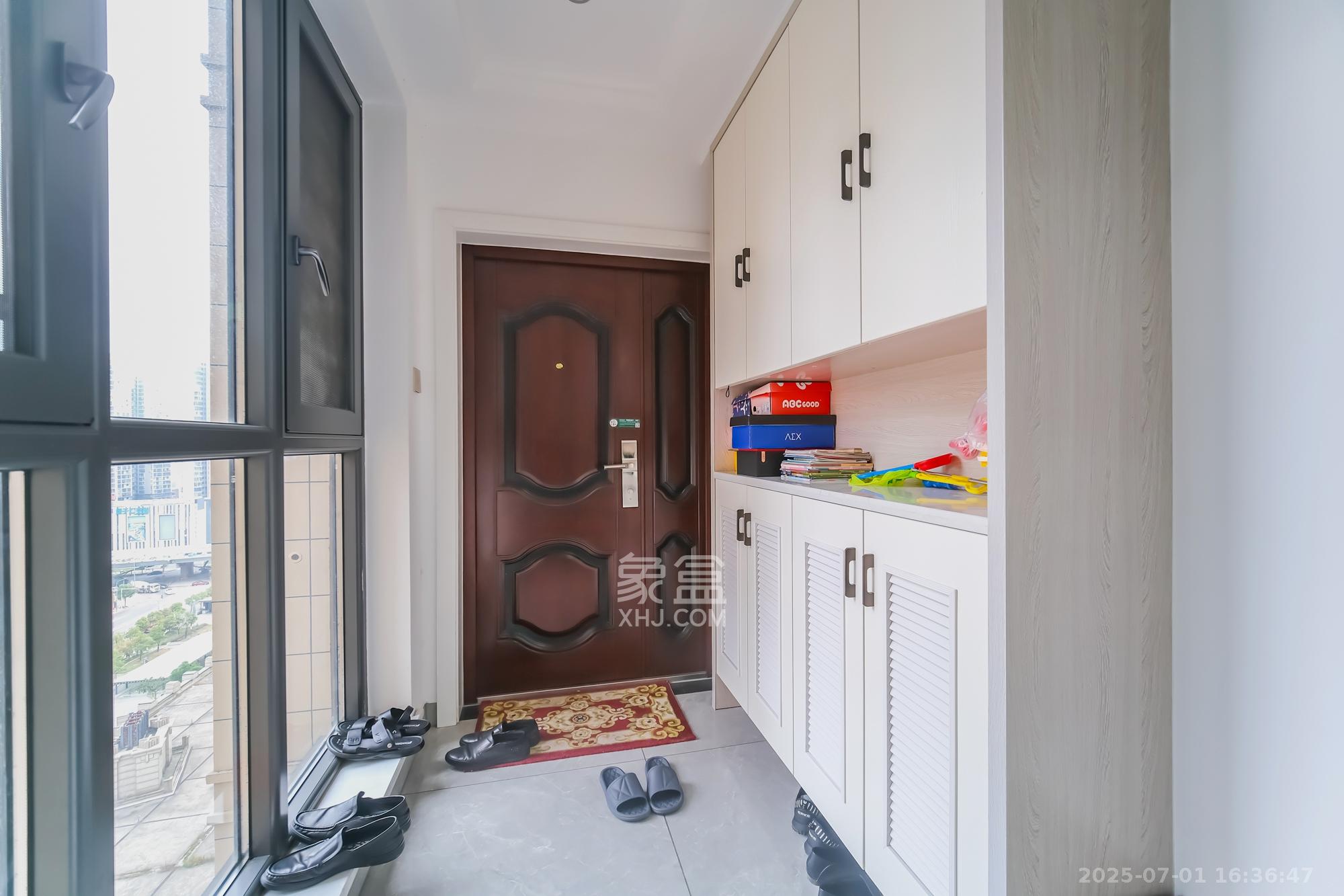 荣盛花语城  3室2厅2卫    96.0万 荣盛花语城  3室2厅2卫    96.0万其他