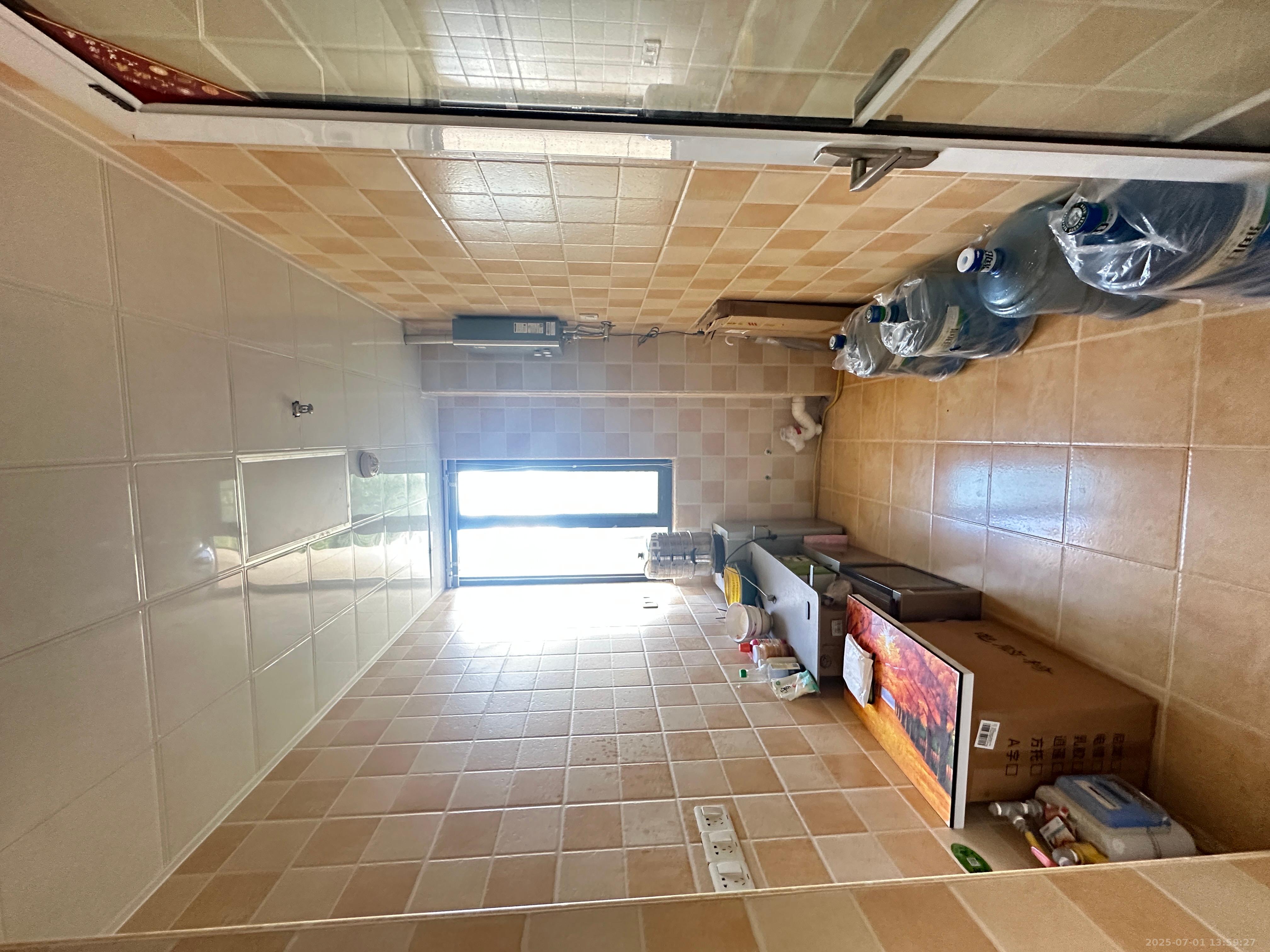 半山公馆(半山国际中心) 1室1厅1卫 2500.0元/月 半山公馆(半山国际中心) 1室1厅1卫 2500.0元/月室内图