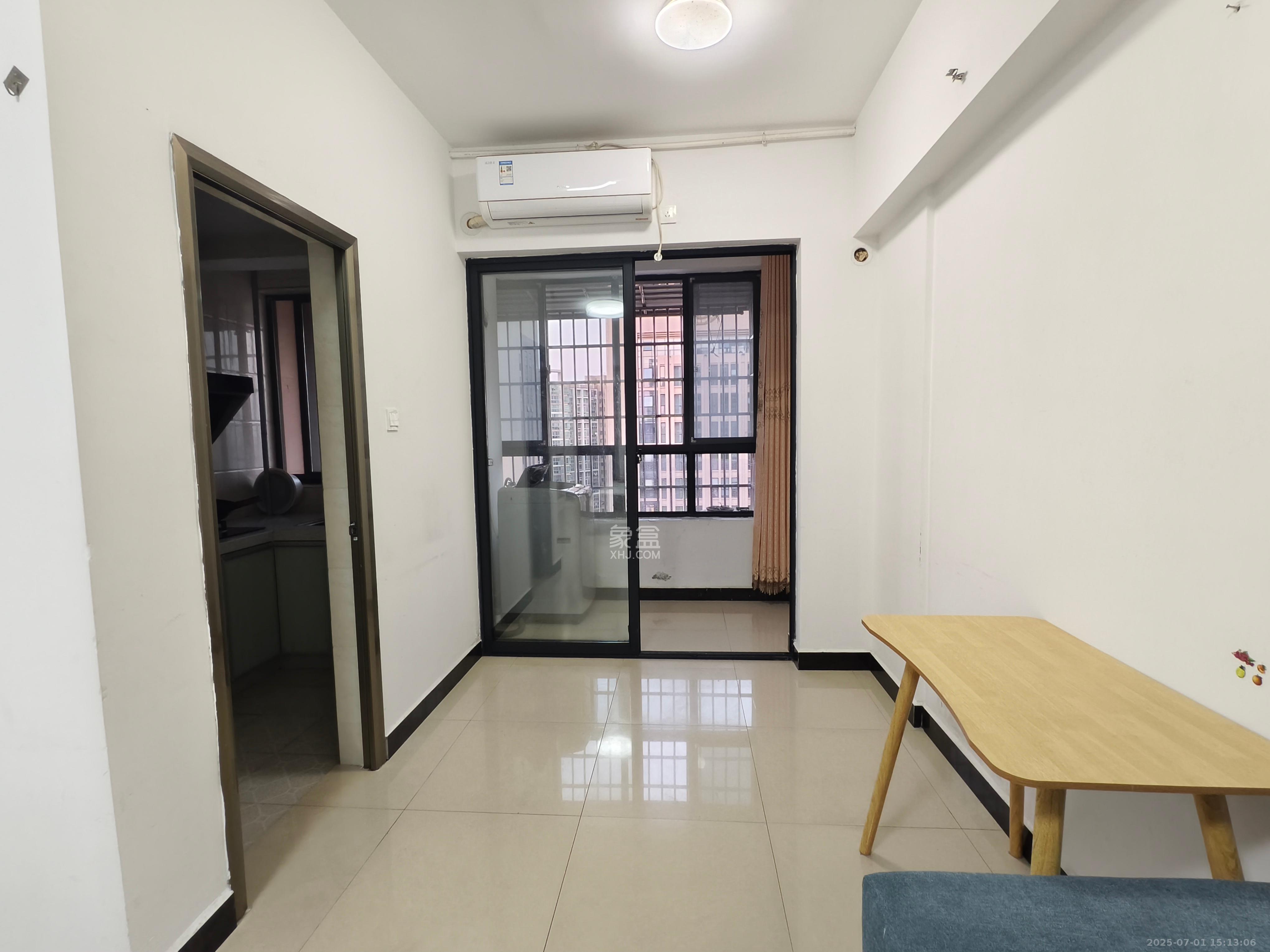 圭塘三小区  1室1厅1卫    1700.0元/月室内图