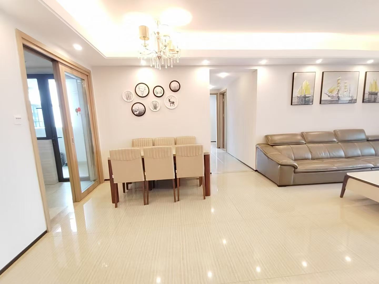 恒大美丽沙天泽湾 3室2厅2卫 4500.0元/月 恒大美丽沙天泽湾 3室2厅2卫 4500.0元/月小区图