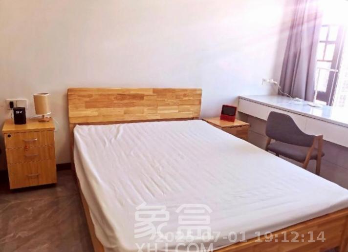 天健城（天健芙蓉盛世三期）  1室0厅1卫   2250.00元/月室内图