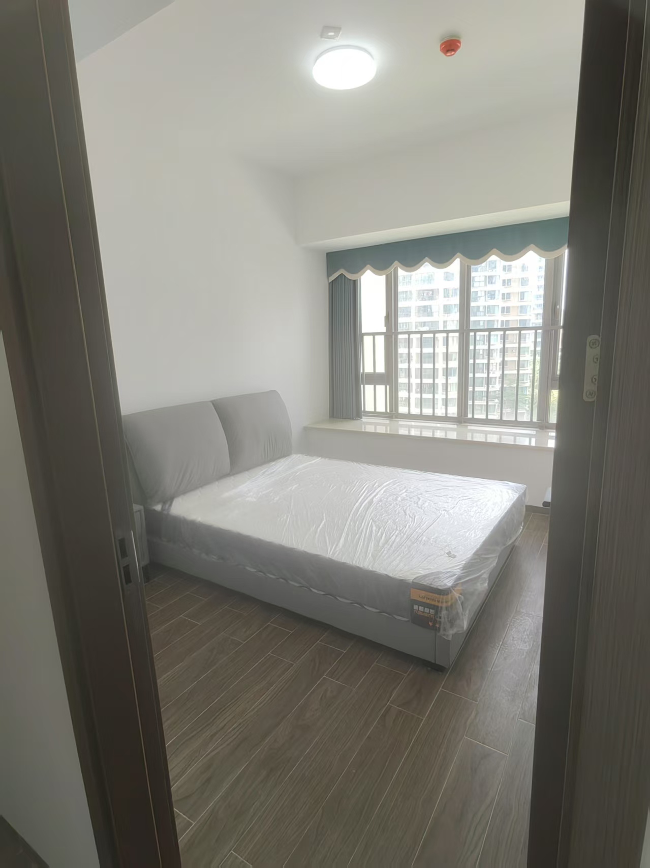 晨晖添玺  3室2厅2卫   2800.00元/月室内图
