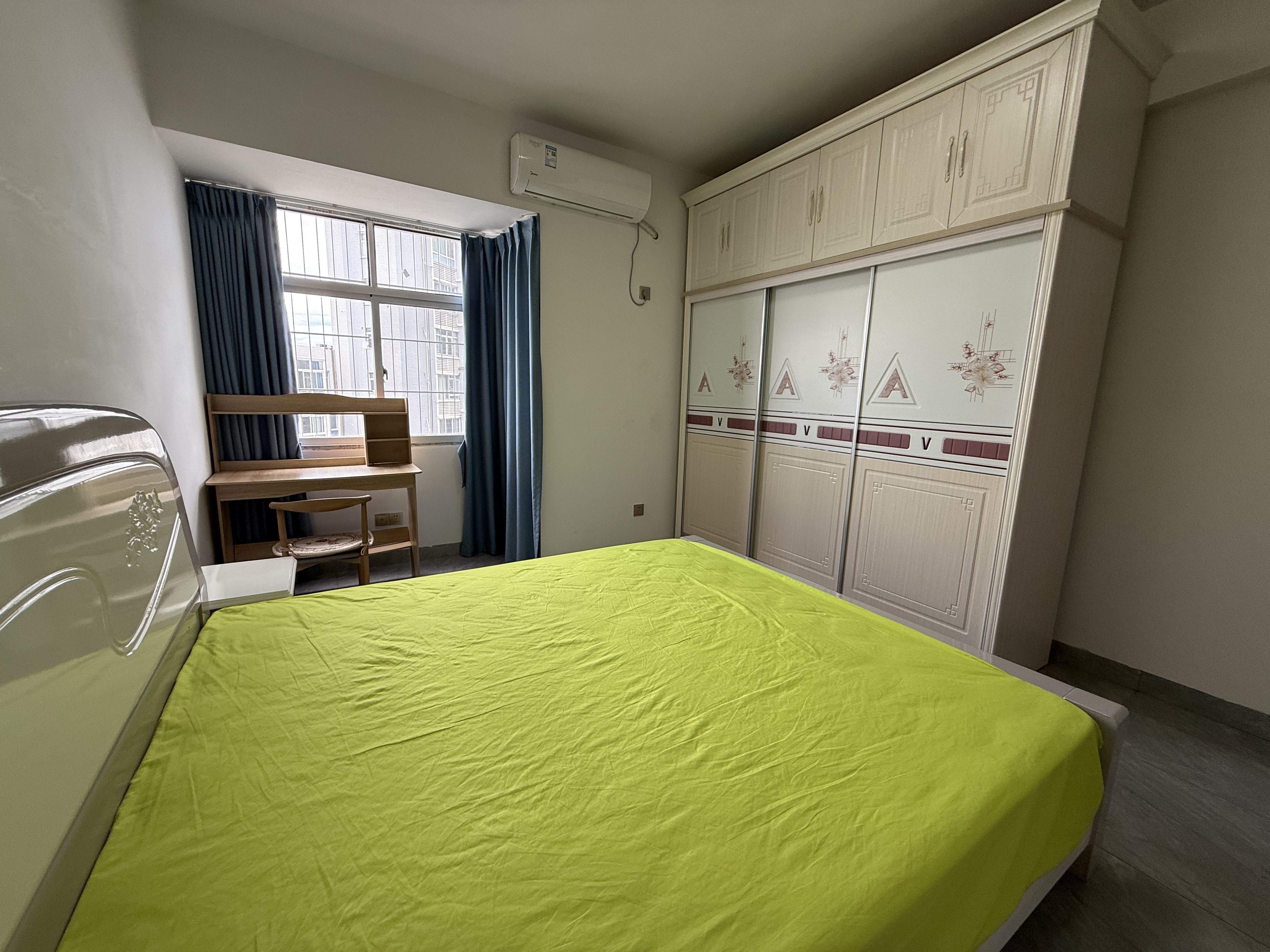 御笔华章 3室2厅2卫 2300.0元/月 御笔华章 3室2厅2卫 2300.0元/月室内图