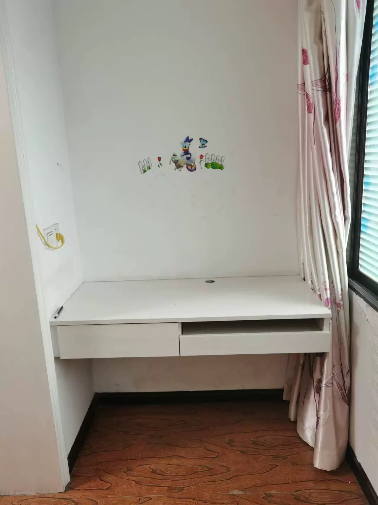 凯富红叶  1室0厅0卫   800.00元/月