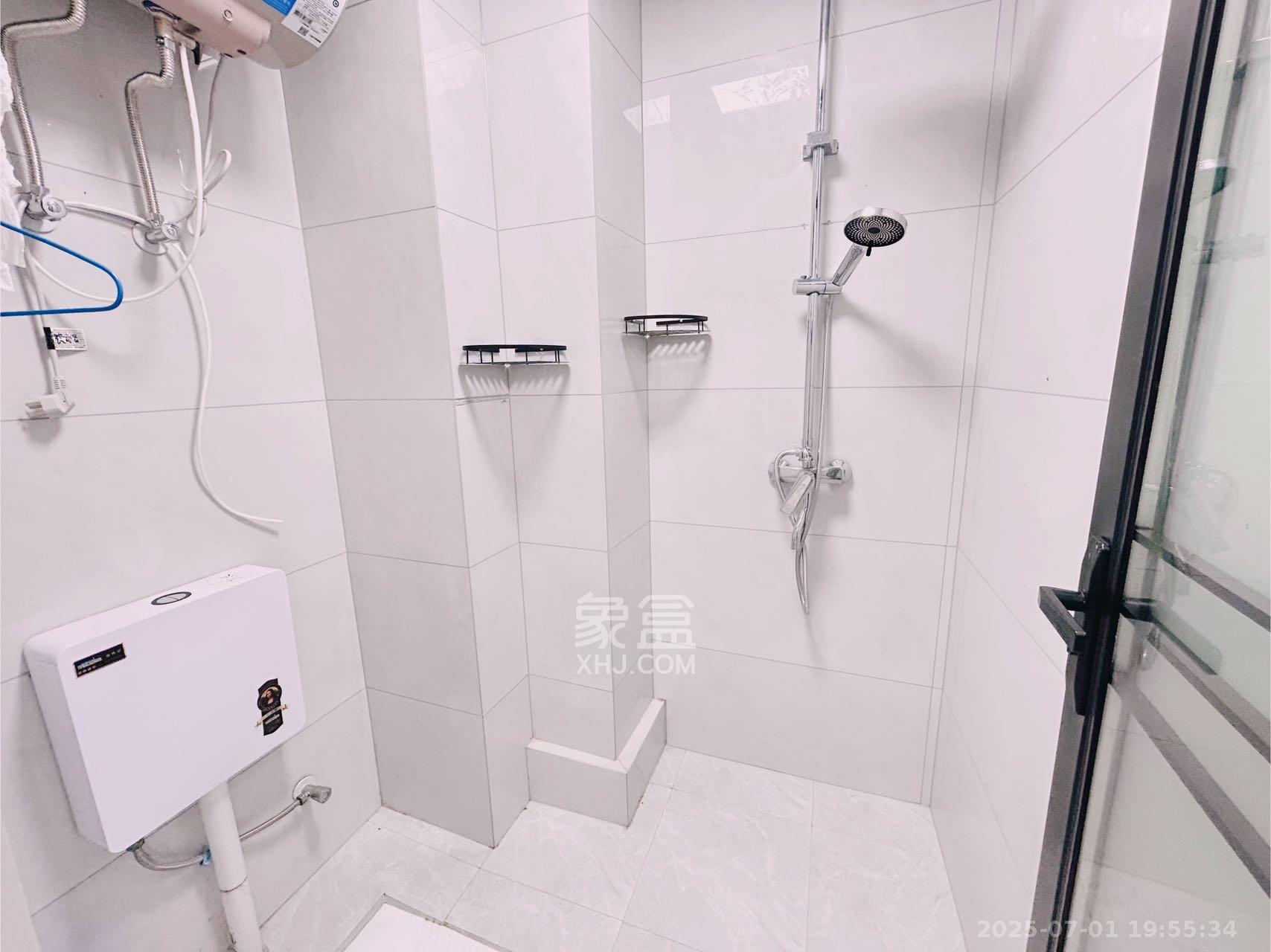 五江天街天寓  1室1厅1卫   1500.00元/月室内图
