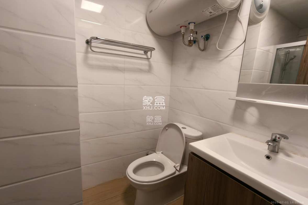 碧桂园星城首府 1室1厅1卫 1350.0元/月 碧桂园星城首府 1室1厅1卫 1350.0元/月室内图