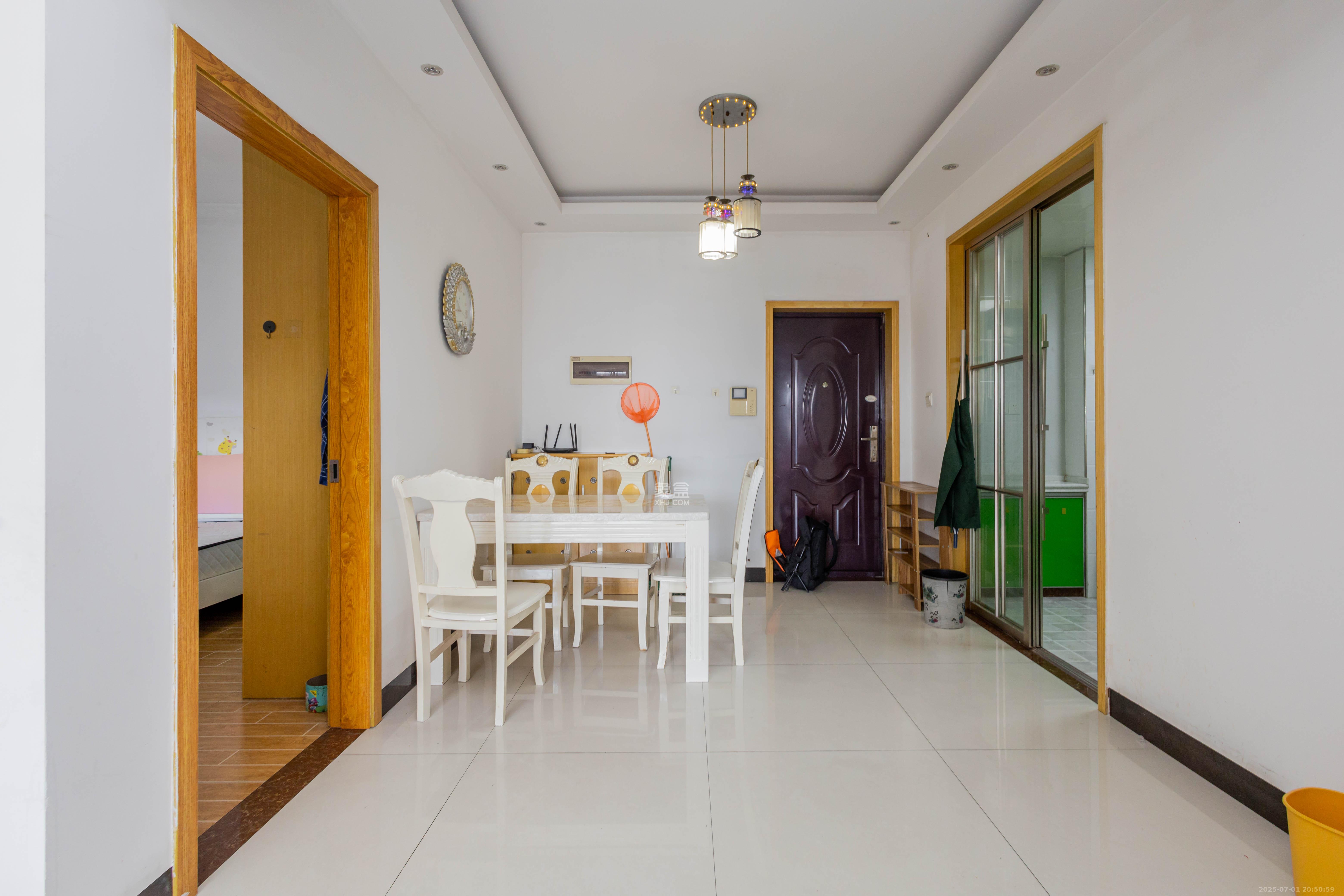 爵士湘 2室2厅1卫 42.0万 爵士湘 2室2厅1卫 42.0万客厅