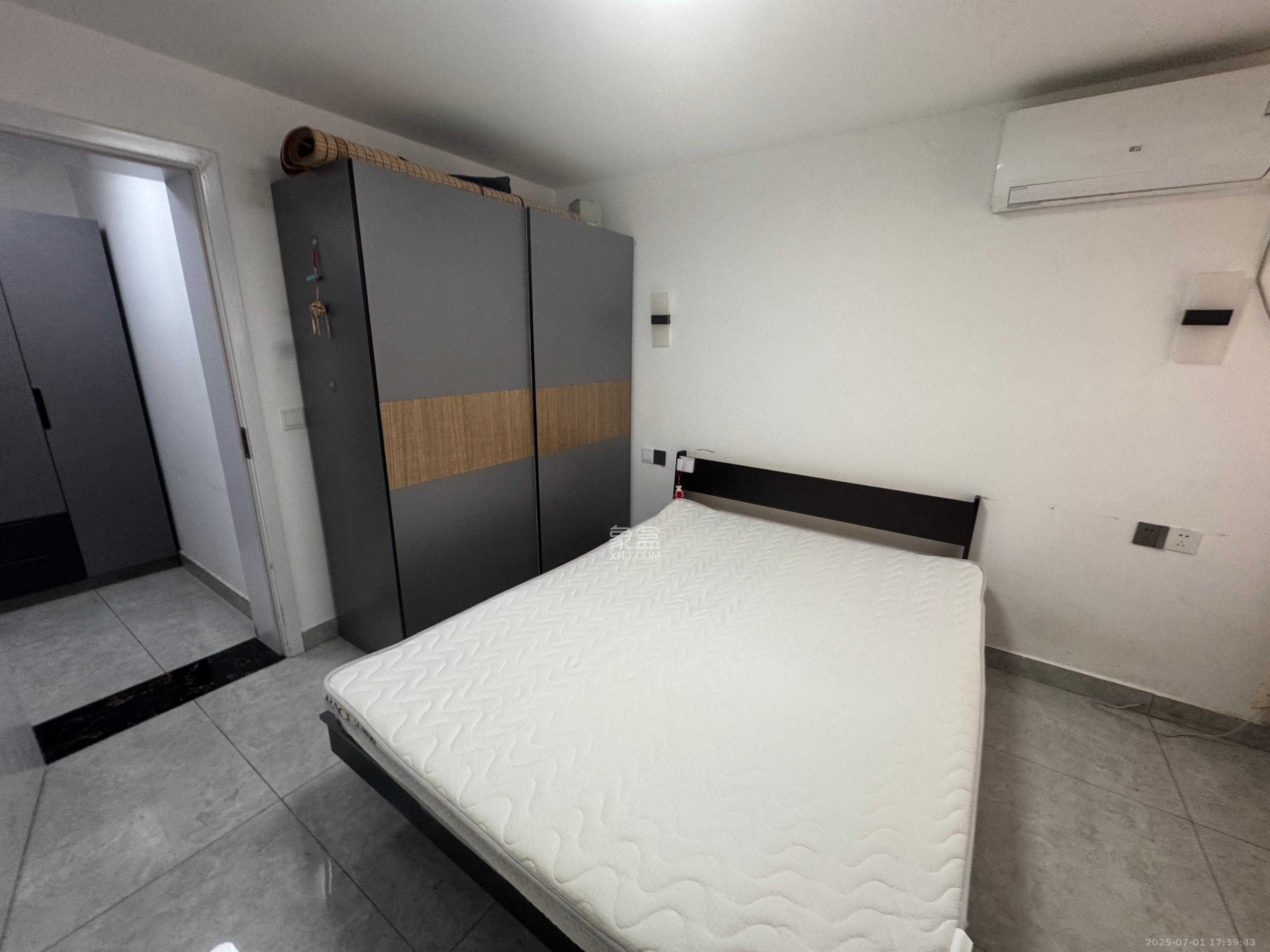 公交金盆小区  1室1厅1卫   1800.00元/月室内图