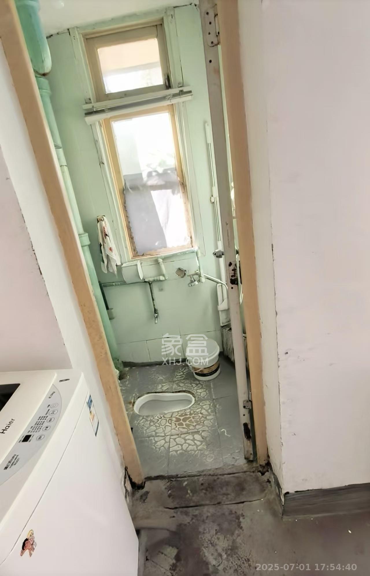 自然村公寓  2室1厅1卫   1300.00元/月室内图