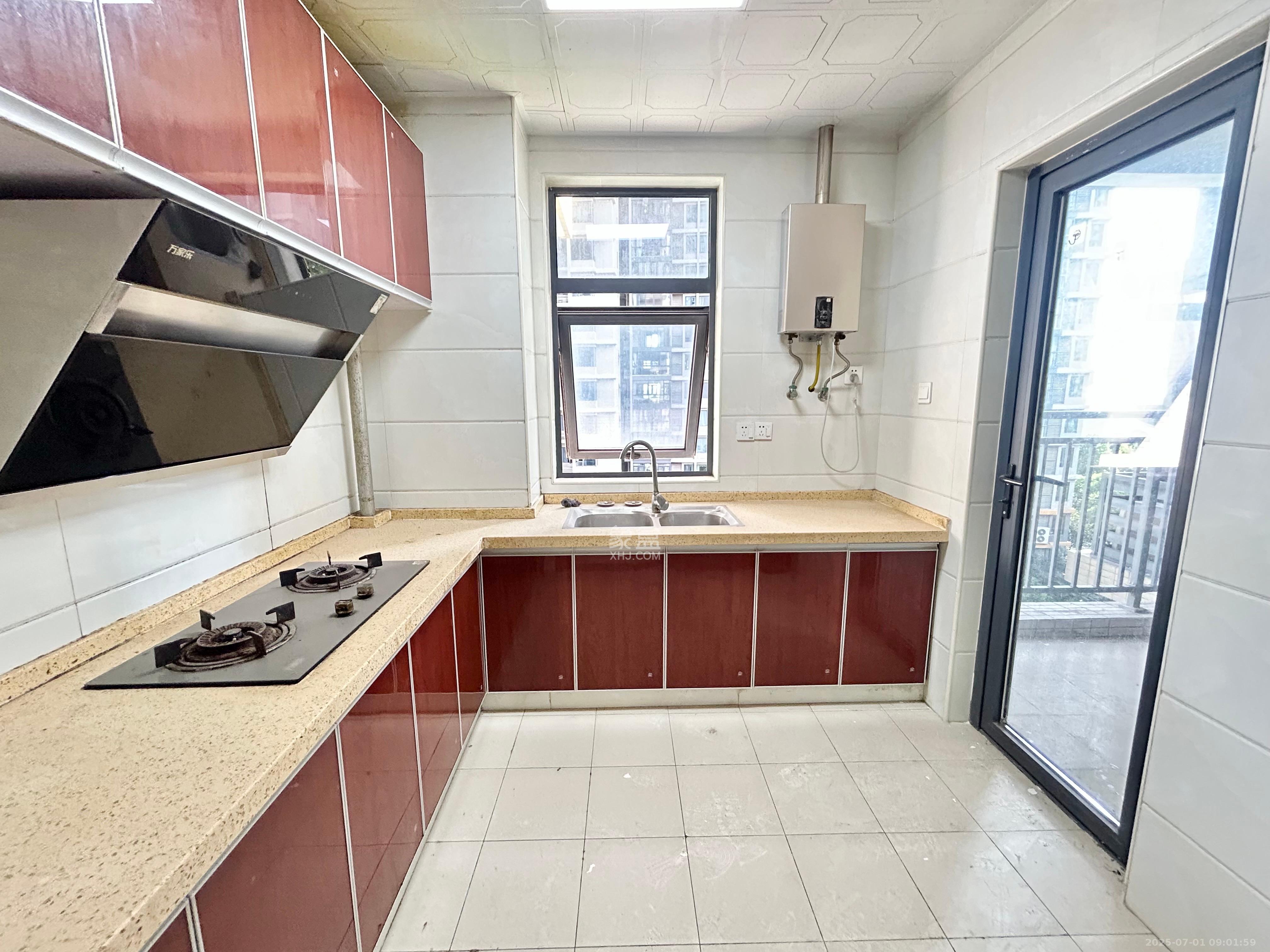 恒基凯旋门三期 4室2厅2卫 3000.0元/月 恒基凯旋门三期 4室2厅2卫 3000.0元/月室内图