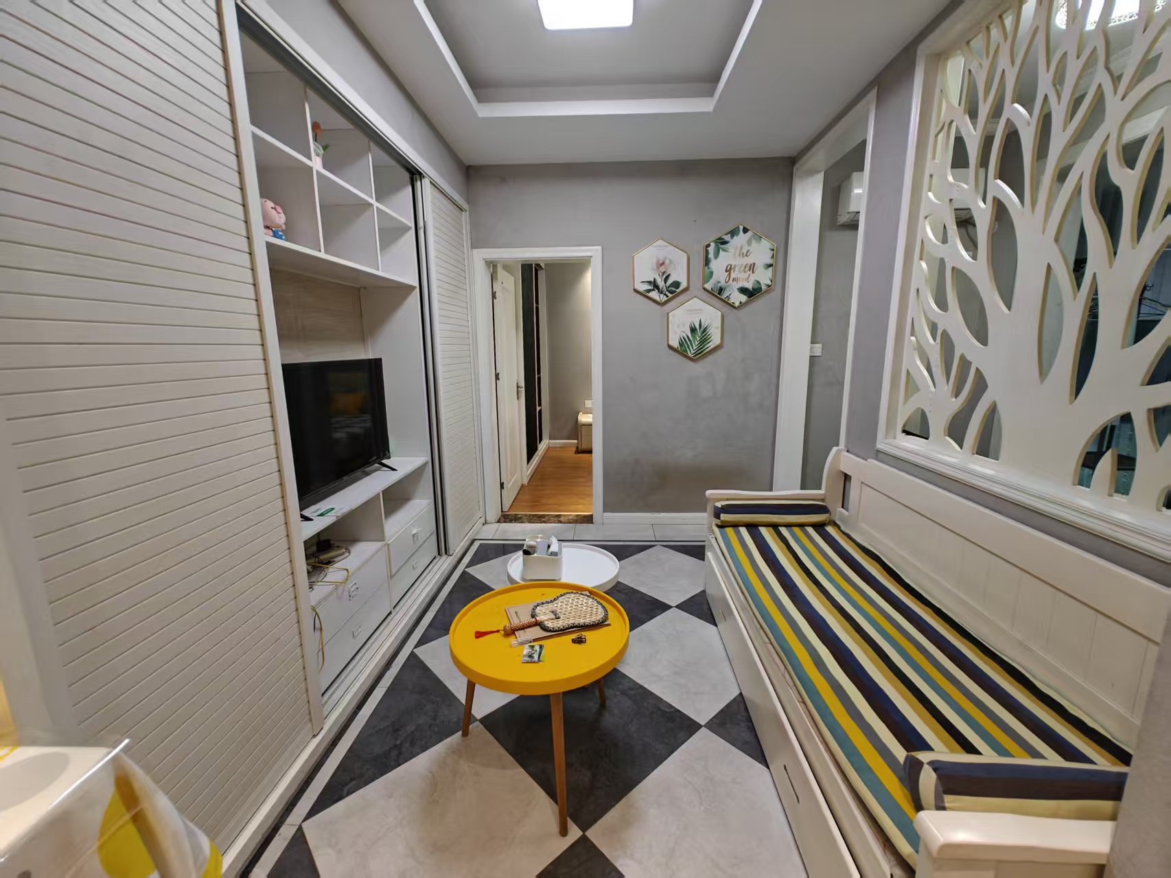 西子莲花 1室1厅1卫 1600.00元/月 西子莲花 1室1厅1卫 1600.00元/月室内图