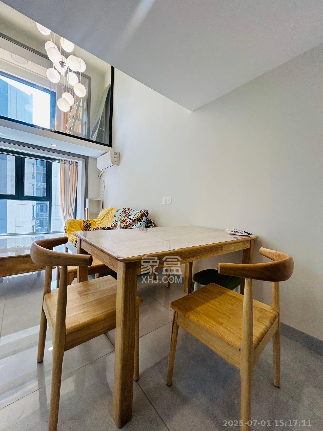 万科金色梦想A区  3室2厅1卫    3200.0元/月 万科金色梦想A区  3室2厅1卫    3200.0元/月室内图