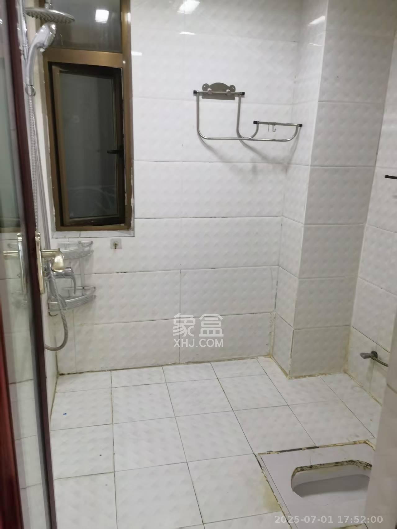 江山帝景哈佛 3室2厅1卫 1800.00元/月 江山帝景哈佛 3室2厅1卫 1800.00元/月室内图