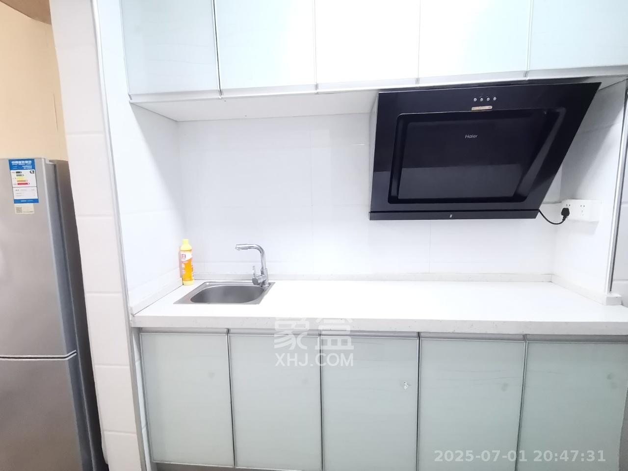 达美D6区  1室1厅1卫   1500.00元/月室内图
