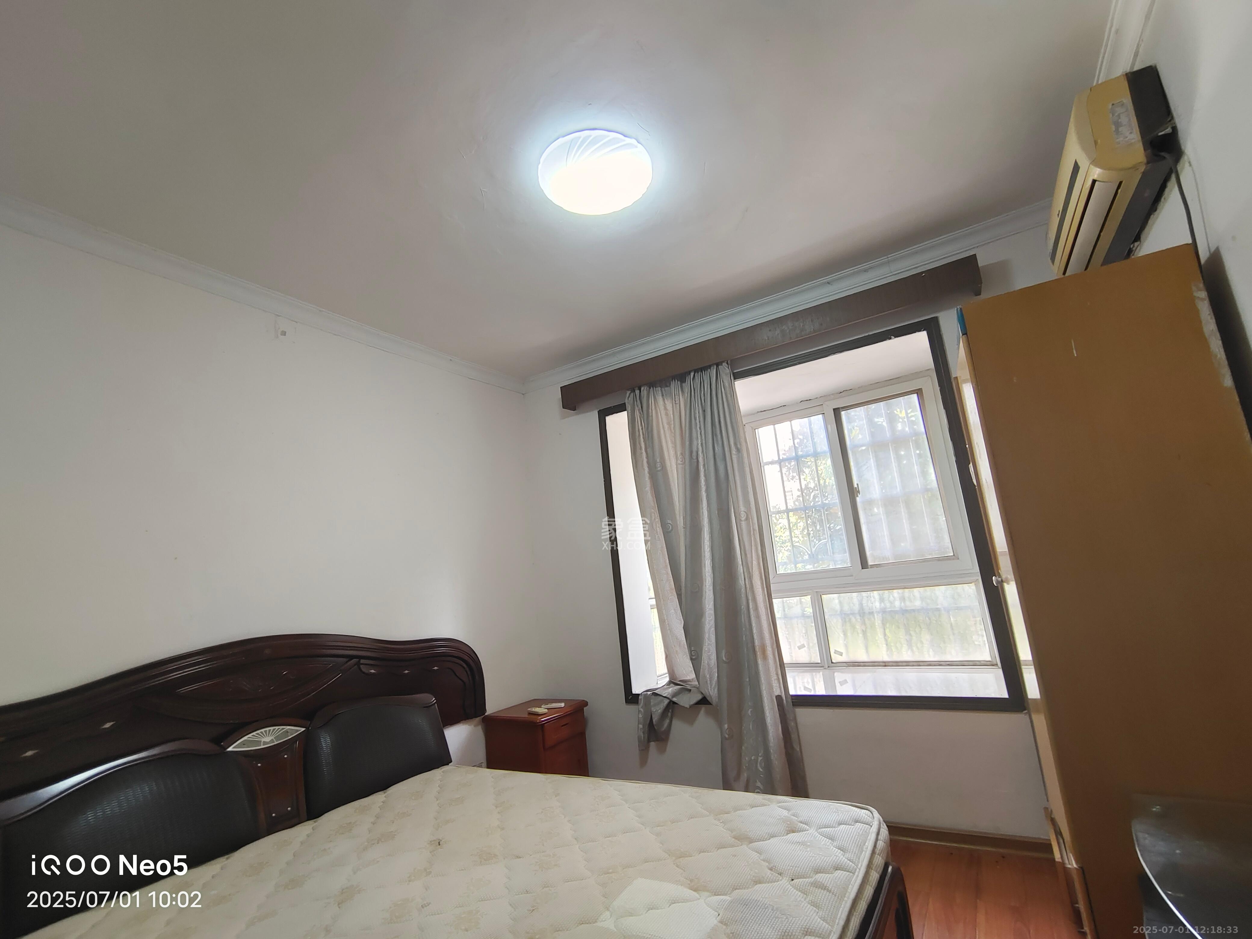 鄱阳小区  2室2厅1卫    1500.0元/月 鄱阳小区  2室2厅1卫    1500.0元/月室内图