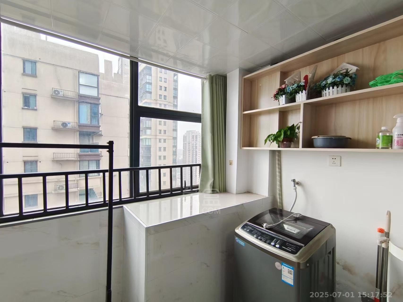 文艺复兴(未来城) 1室1厅1卫 1200.0元/月 文艺复兴(未来城) 1室1厅1卫 1200.0元/月室内图