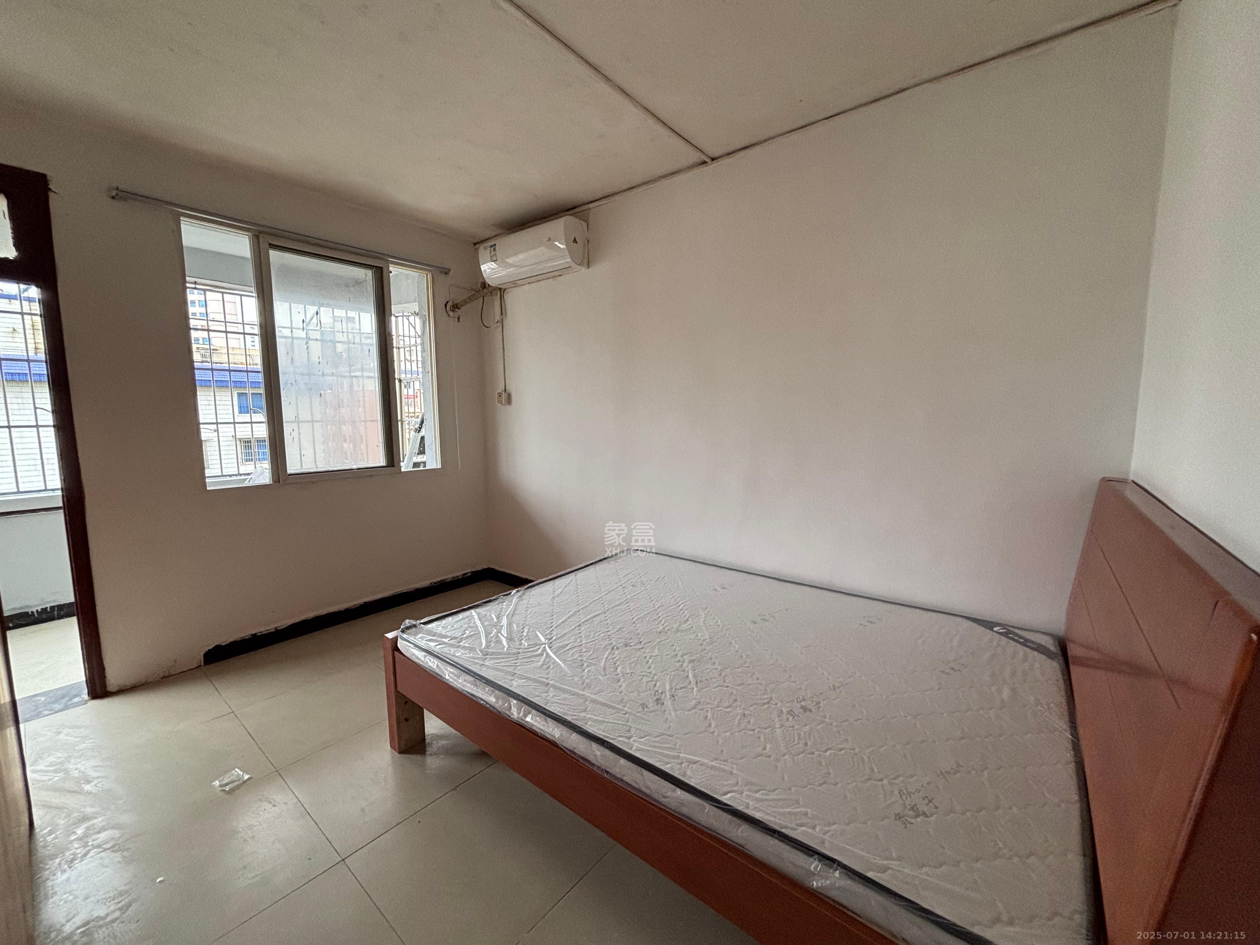 安居楼  3室1厅1卫    1200.0元/月 安居楼  3室1厅1卫    1200.0元/月室内图