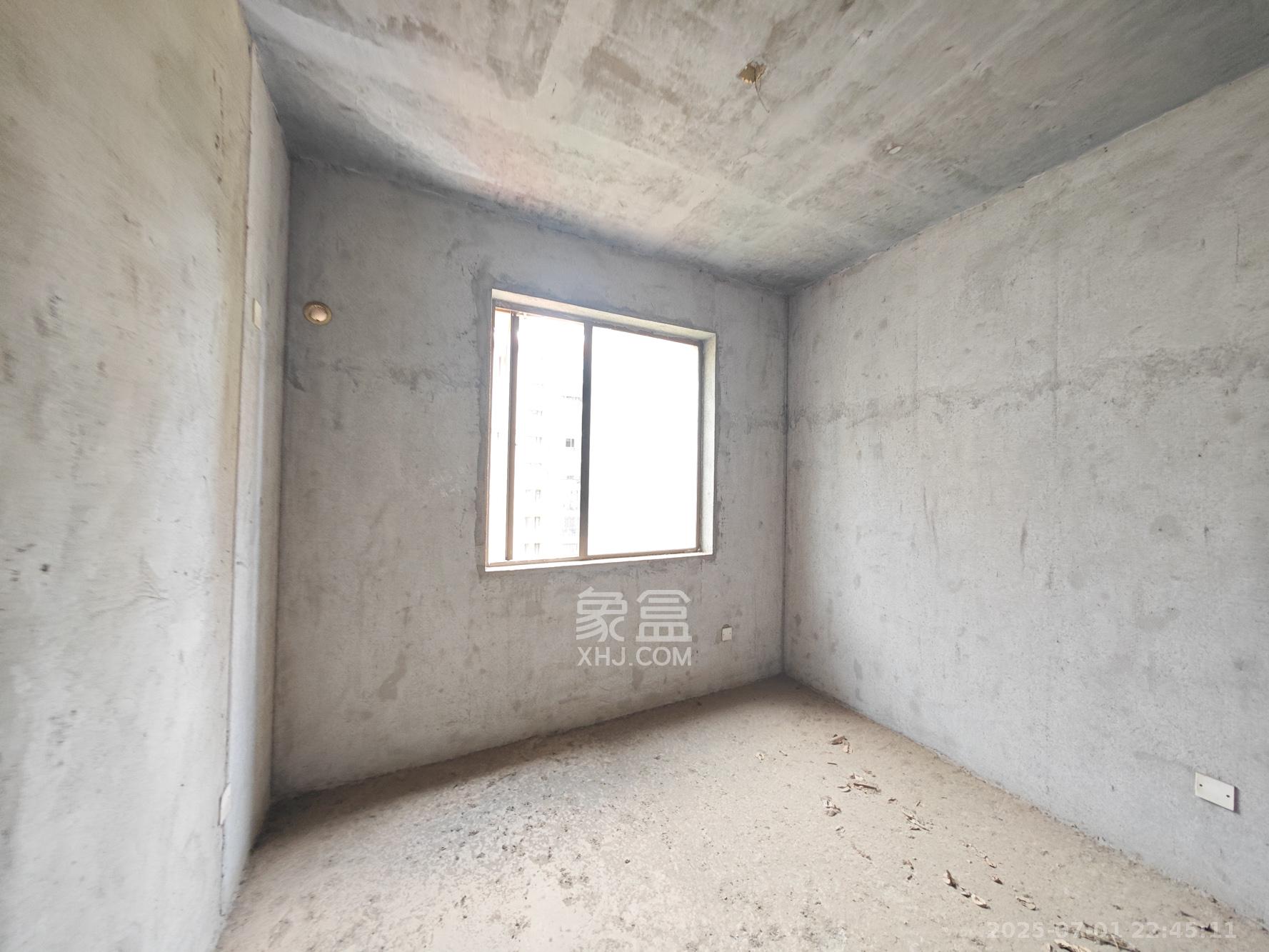 宏聚地中海 3室2厅2卫 80.0万 宏聚地中海 3室2厅2卫 80.0万卧室