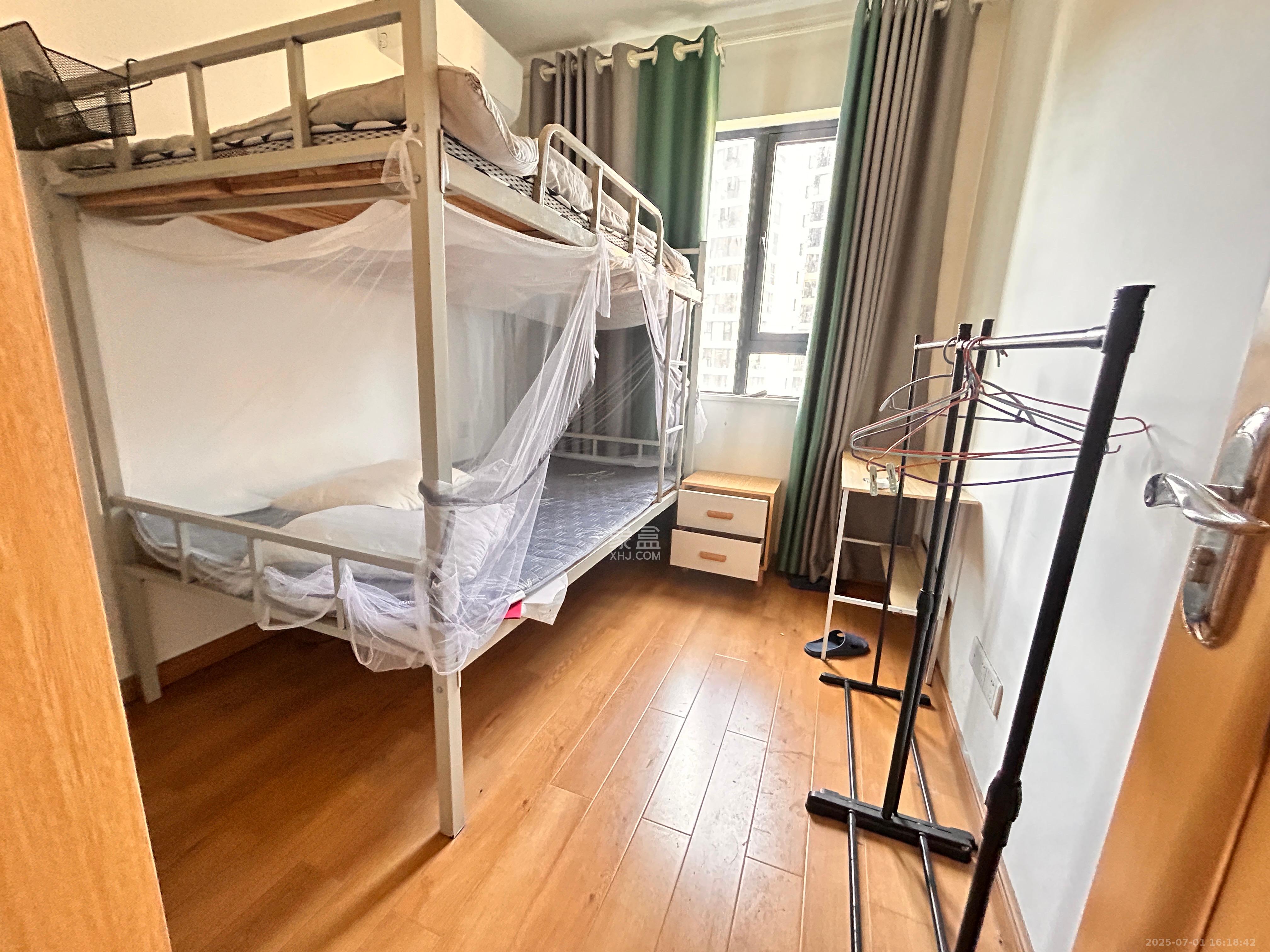 中建璟和城  4室2厅2卫   2800.00元/月室内图