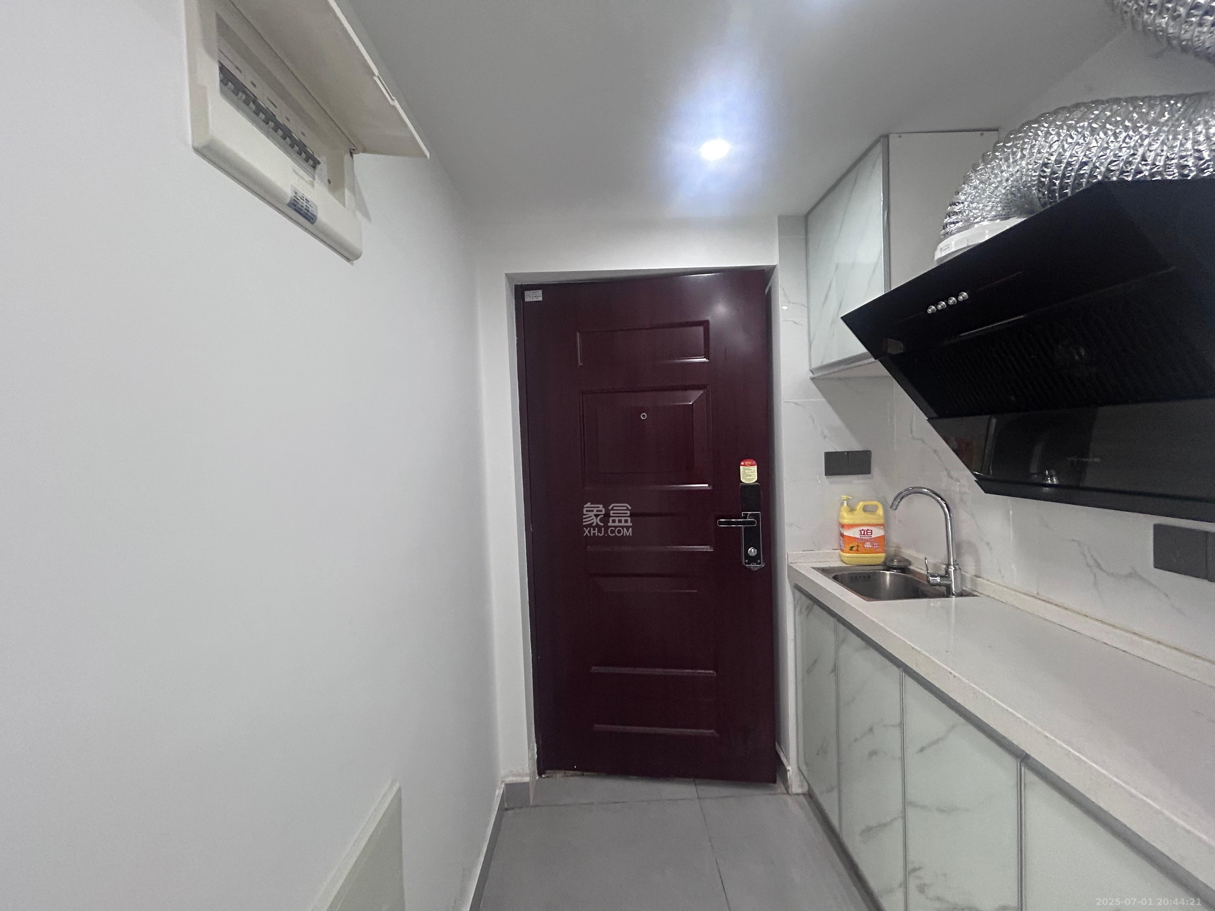 保利天禧EF区  1室0厅0卫    1550.0元/月 保利天禧EF区  1室0厅0卫    1550.0元/月室内图