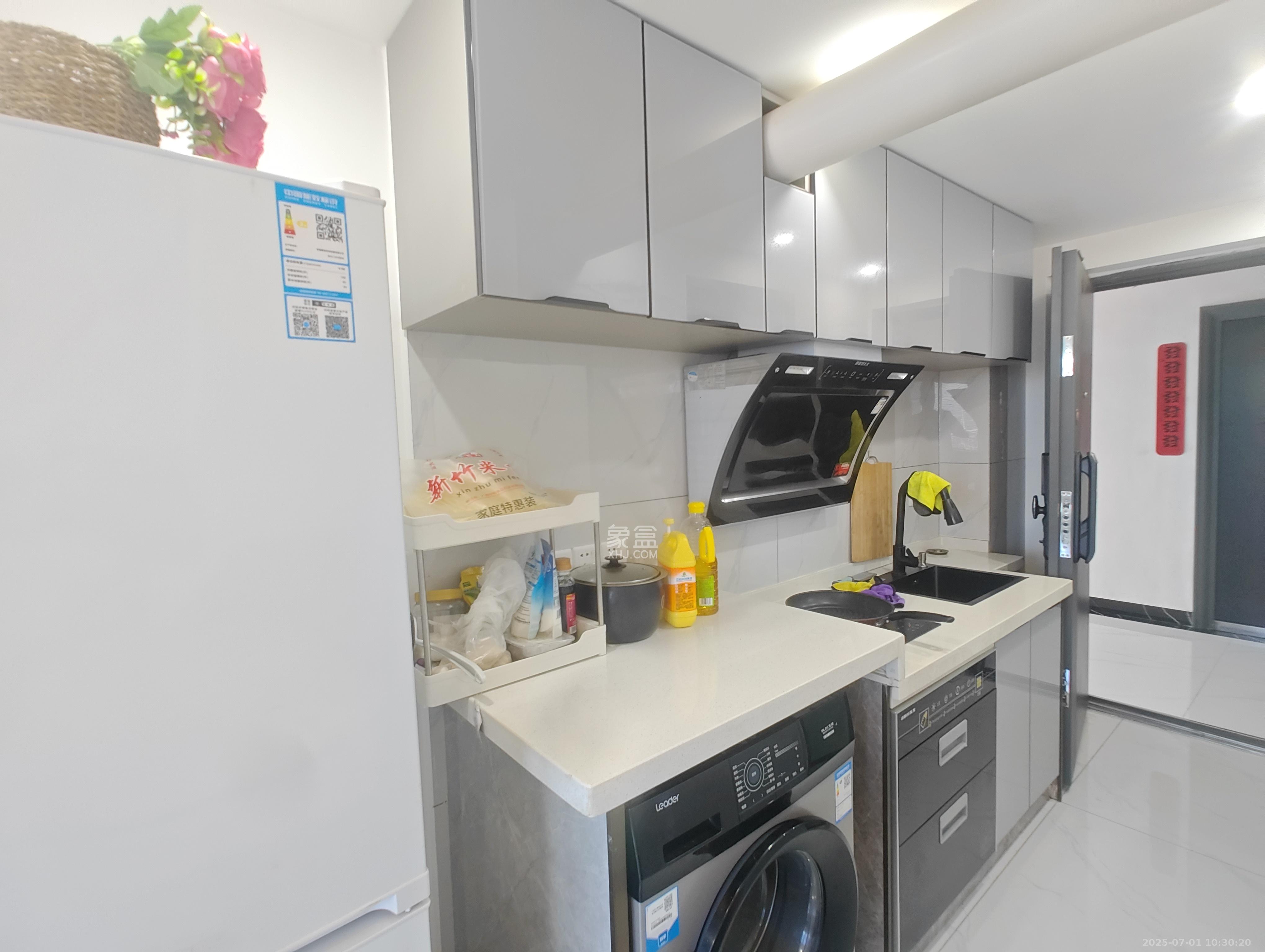 太阳城 1室0厅0卫 1900.0元/月 太阳城 1室0厅0卫 1900.0元/月室内图