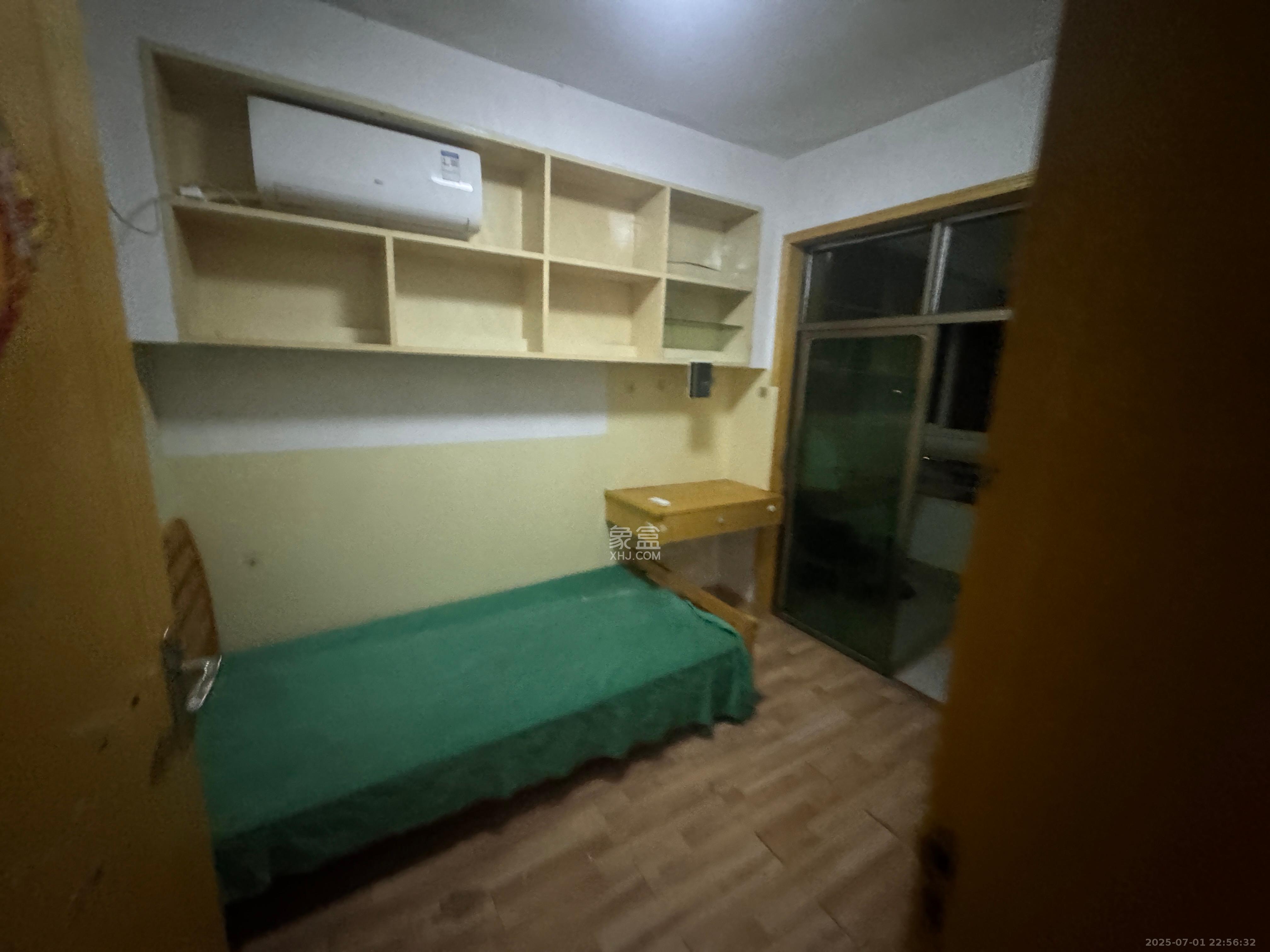 景香苑  3室2厅2卫   2200.00元/月室内图