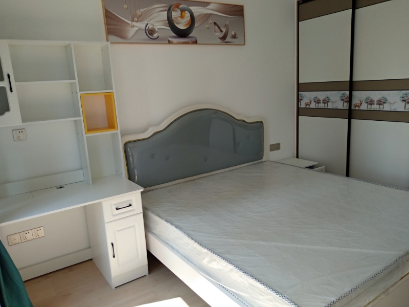 天嘉翰廷 3室2厅2卫 2000.0元/月 天嘉翰廷 3室2厅2卫 2000.0元/月室内图