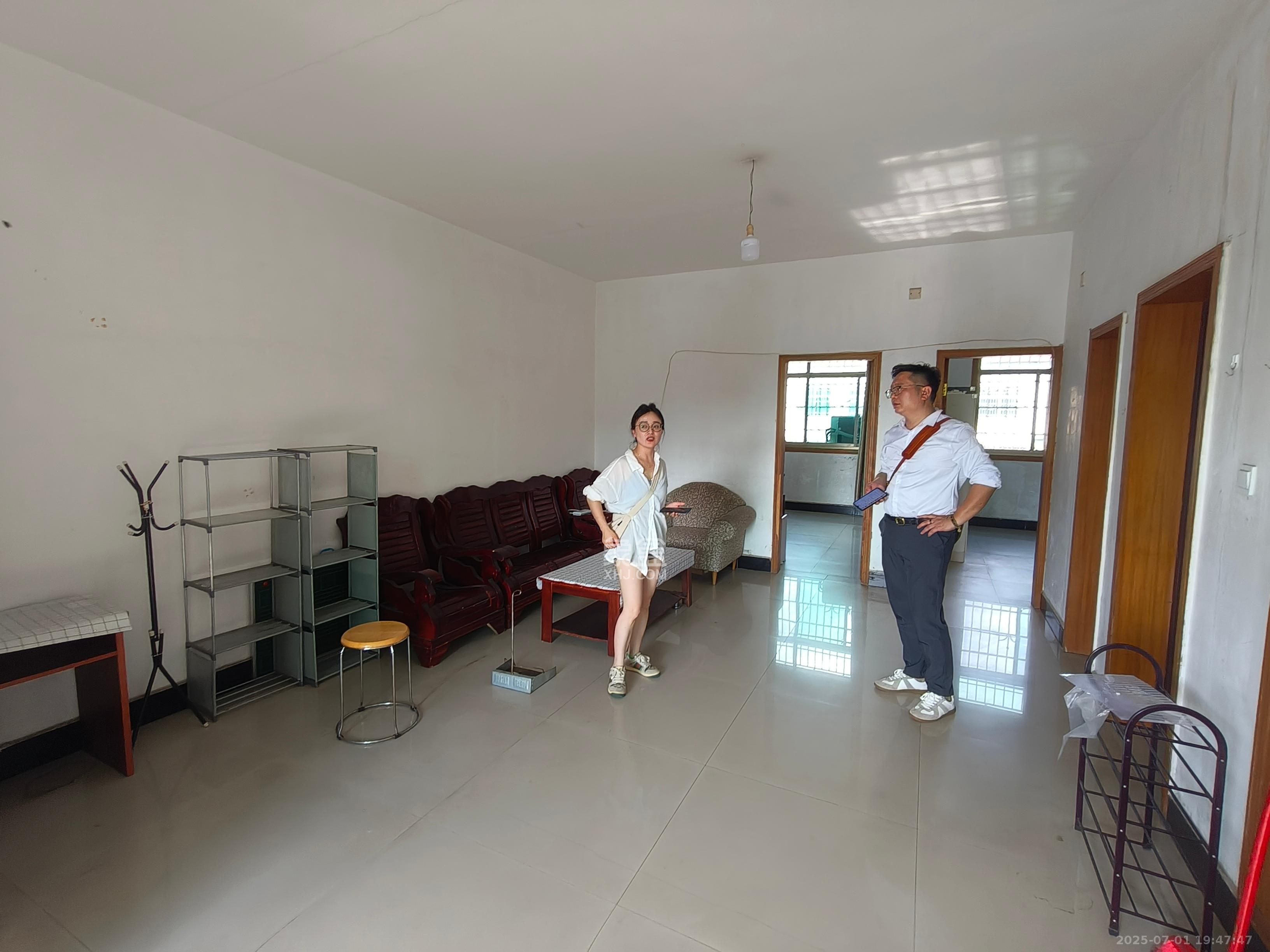 灰埠小区(灰埠社区)  1室0厅0卫    1000.0元/月 灰埠小区(灰埠社区)  1室0厅0卫    1000.0元/月室内图