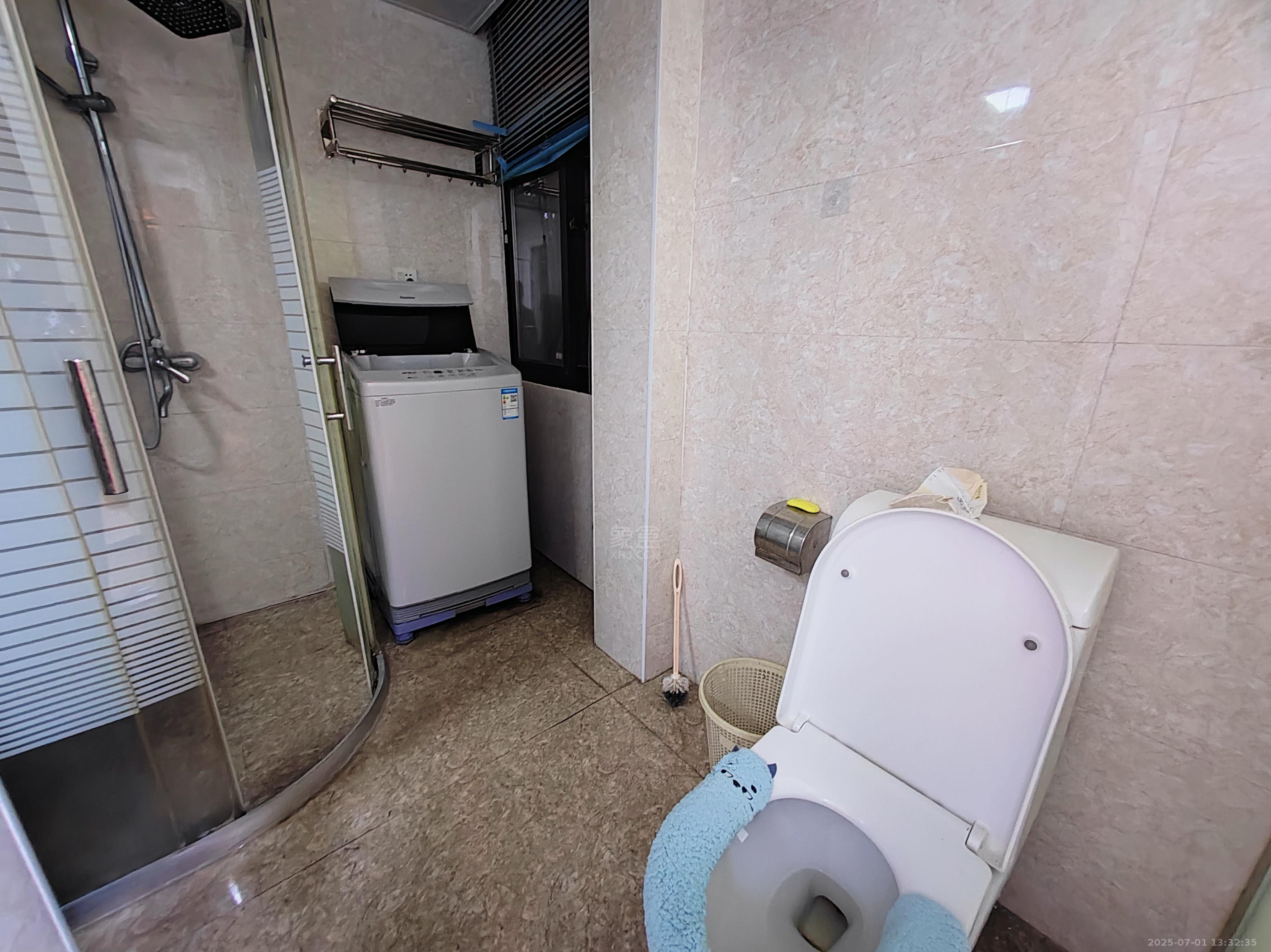 中欧昆仑首府 2室1厅1卫 1400.0元/月 中欧昆仑首府 2室1厅1卫 1400.0元/月室内图