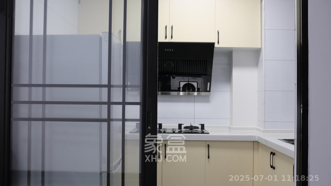 通号岭绣苑  3室2厅1卫   2000.00元/月室内图