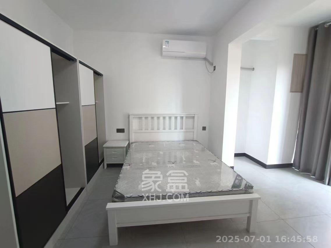 澳海月亮湾  3室2厅2卫    2200.0元/月 澳海月亮湾  3室2厅2卫    2200.0元/月室内图