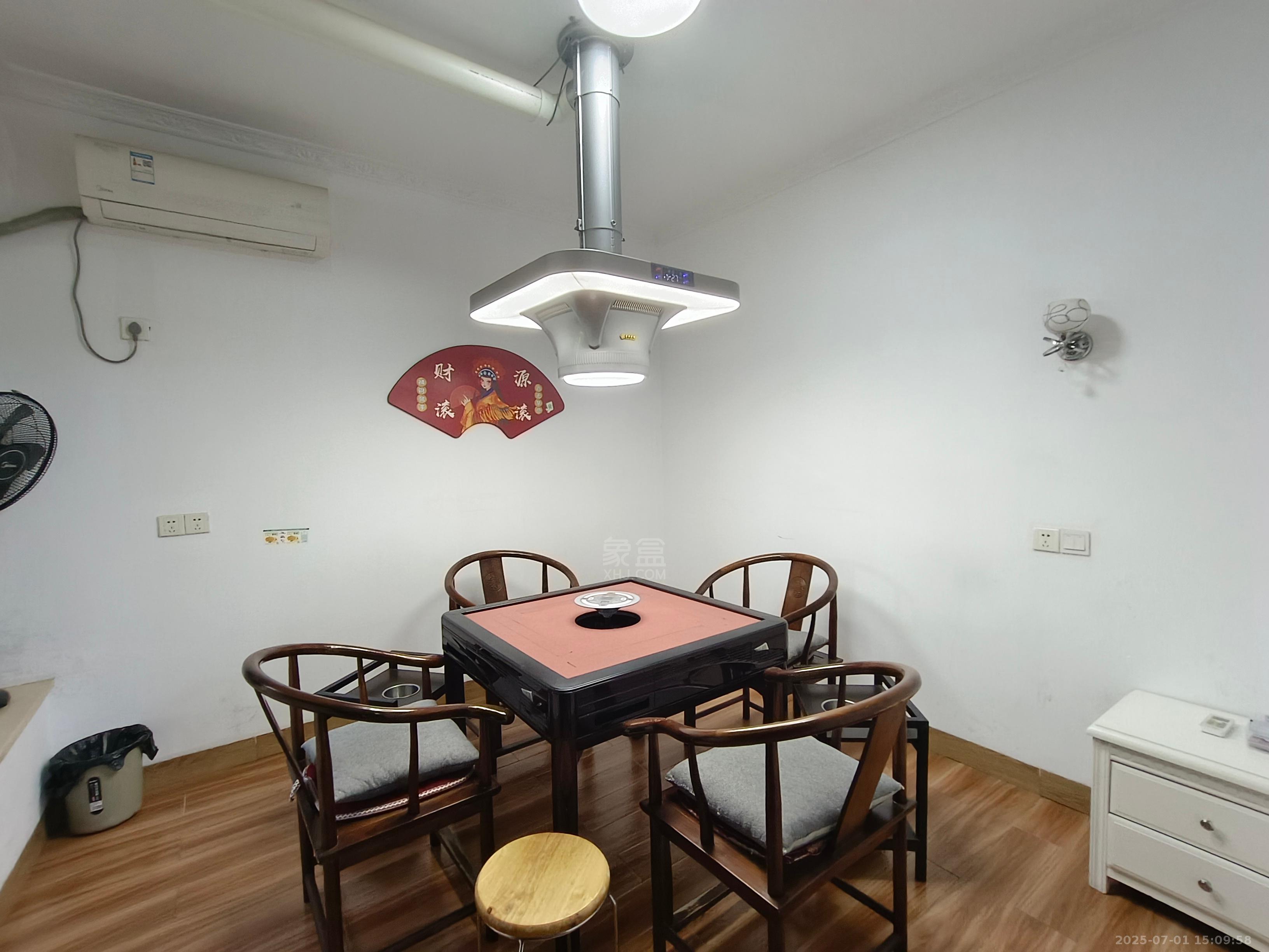 提香蓝岸 3室2厅1卫 1500.0元/月 提香蓝岸 3室2厅1卫 1500.0元/月室内图