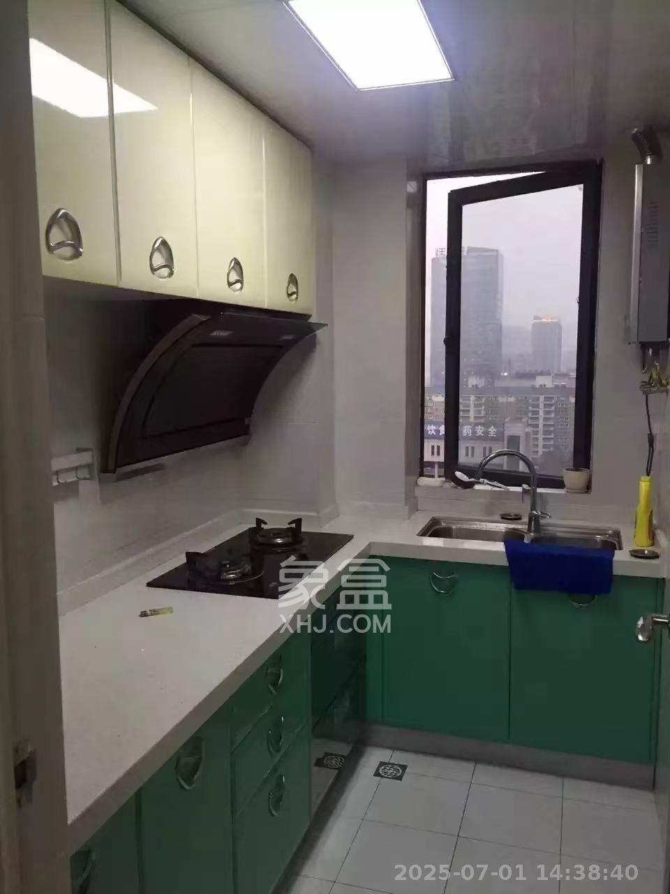 西城龙庭  1室1厅1卫   1700.00元/月室内图