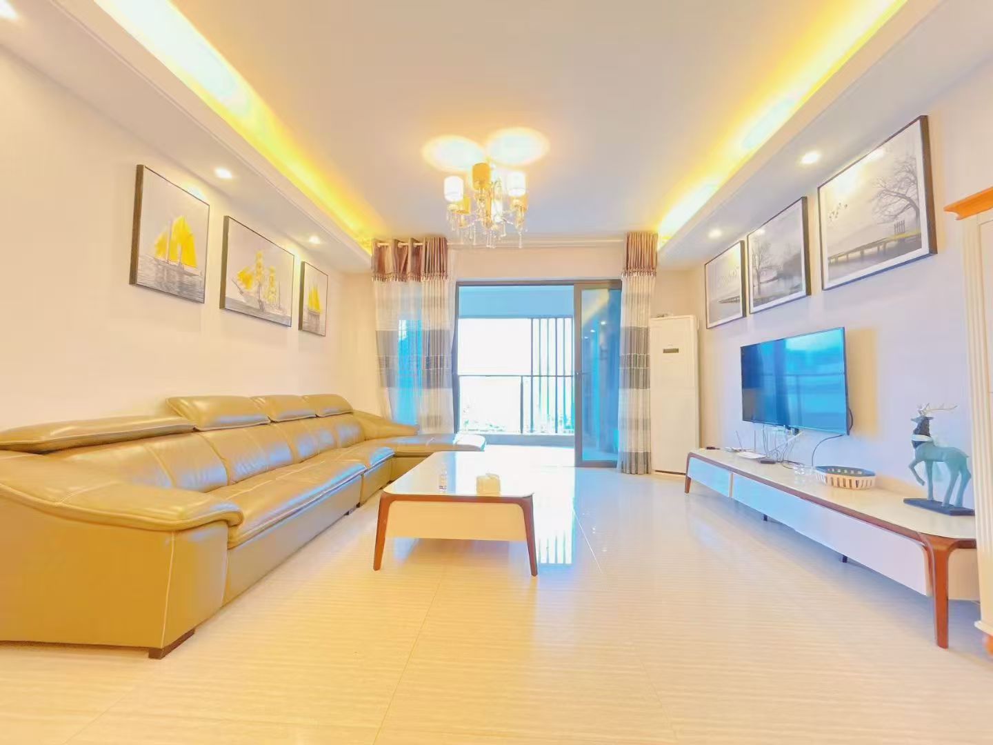 恒大美丽沙天泽湾 3室2厅2卫 4500.0元/月 恒大美丽沙天泽湾 3室2厅2卫 4500.0元/月室内图